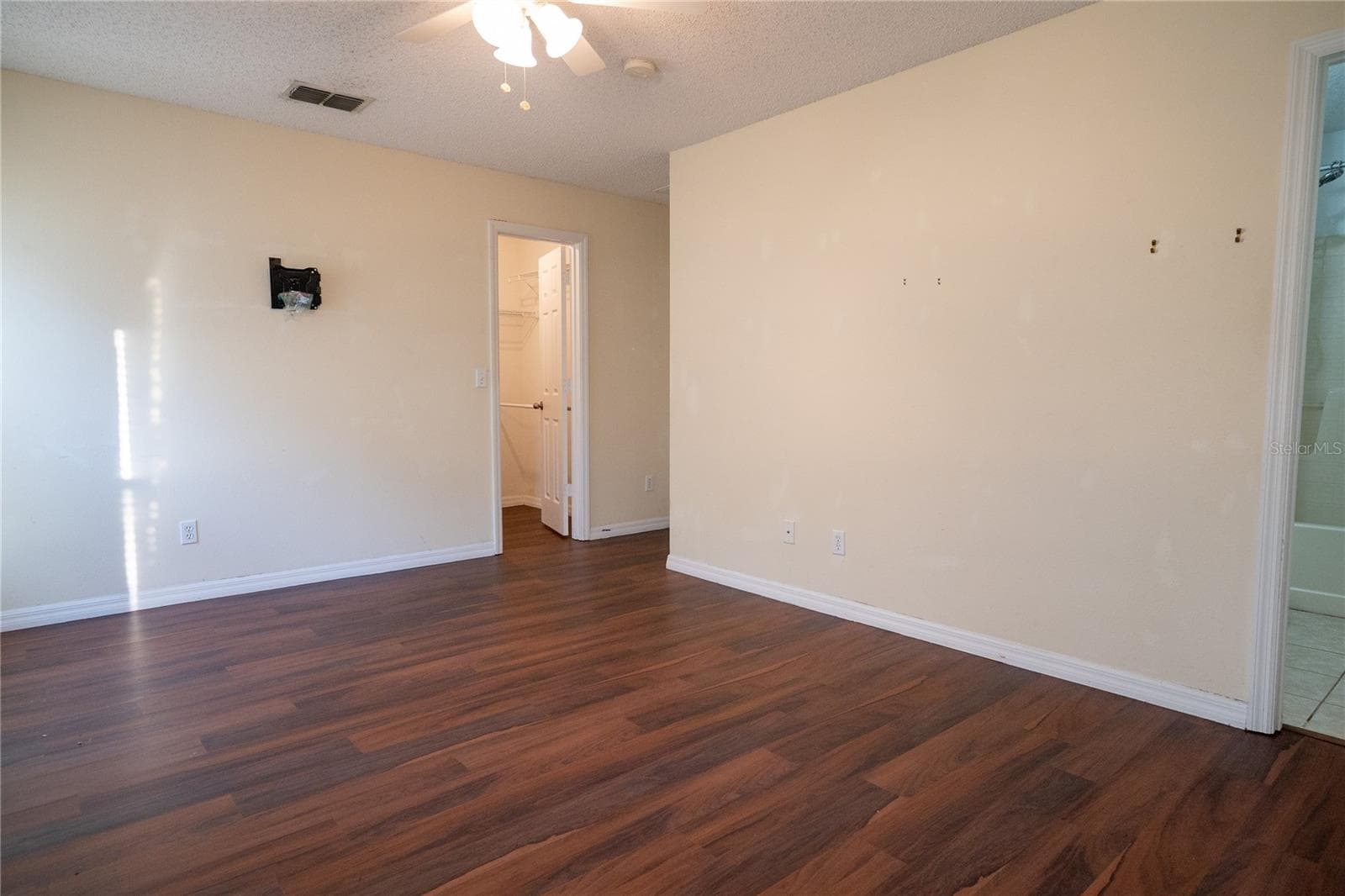 Single Family Residence at 1836 RIDGE VALLEY ST, CLERMONT, photo 42 of 45