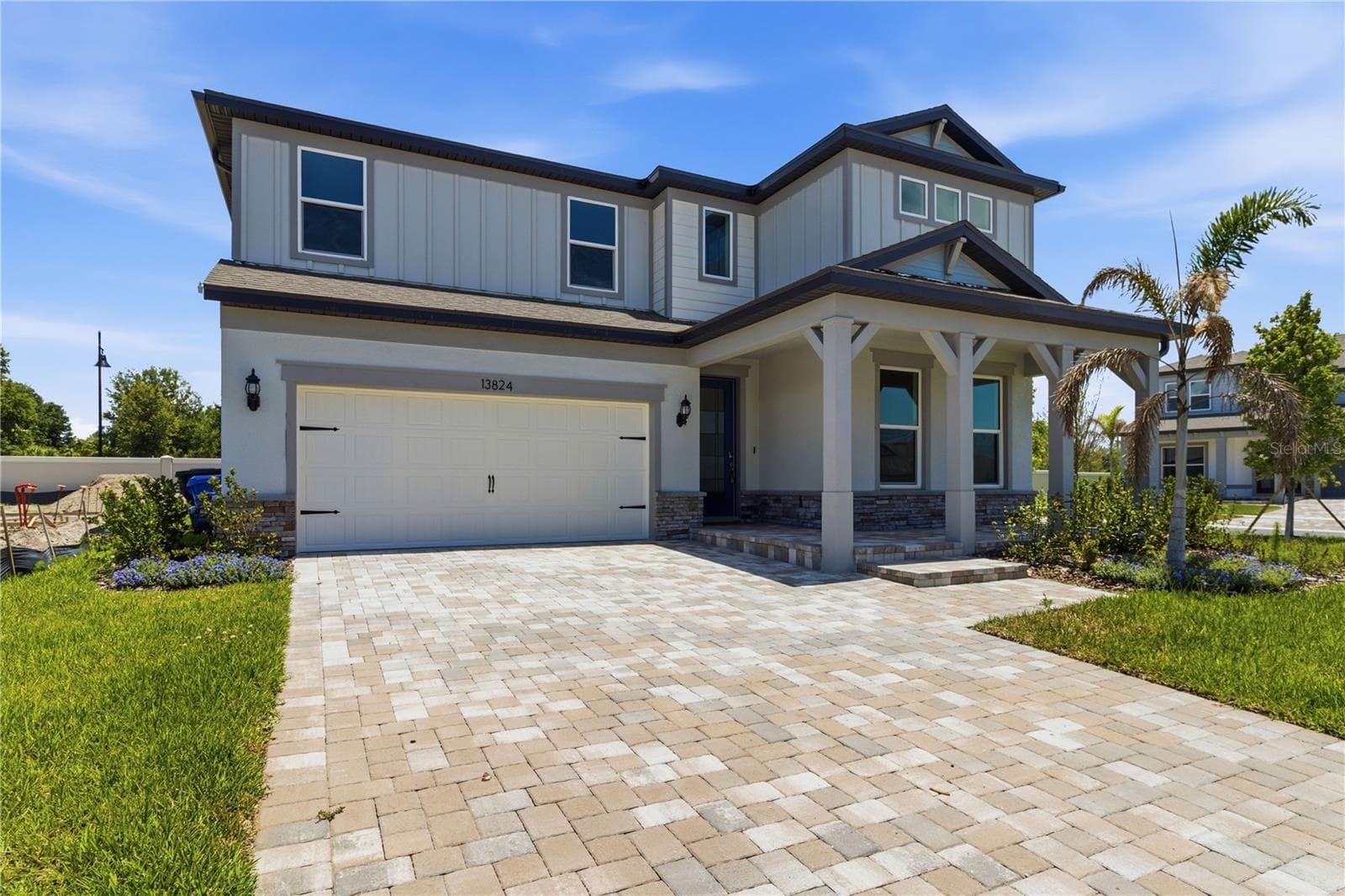 Beautifully upgraded Coral Grand with fresh curb appeal and move in ready ease. - 13824 SUNLIGHT MEADOW DR, RIVERVIEW