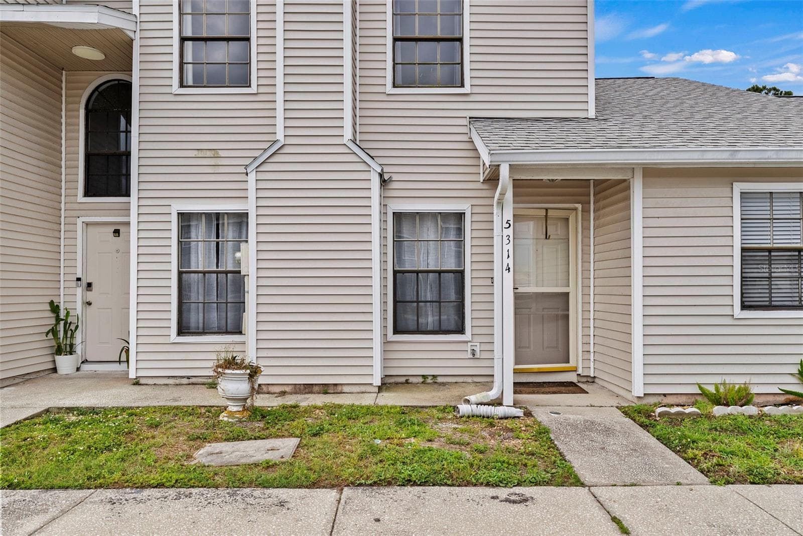 Townhouse at 5314 ABINGER CT, TAMPA, photo 12 of 40