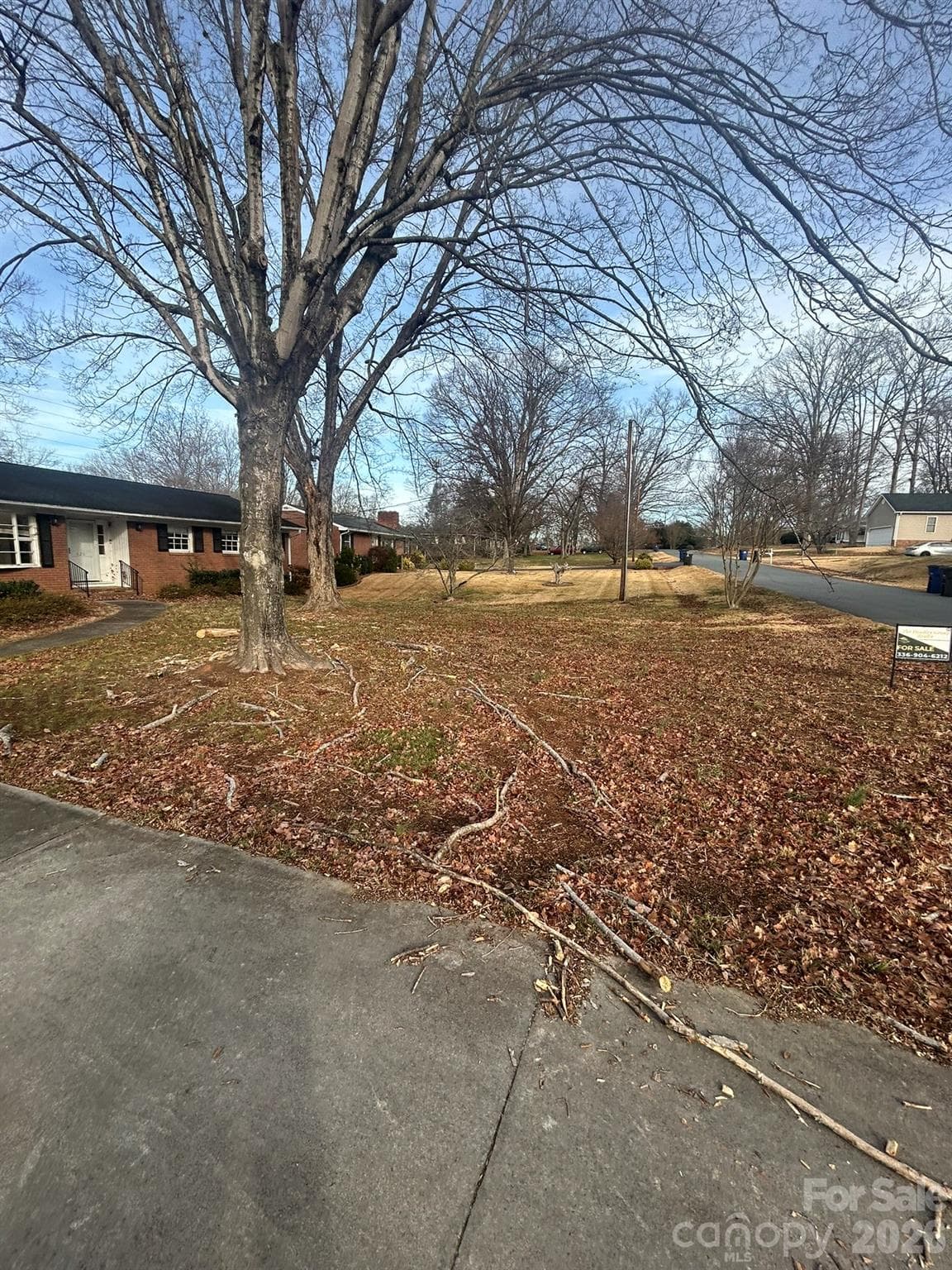 Single Family Residence at Winston Salem, photo 2 of 48