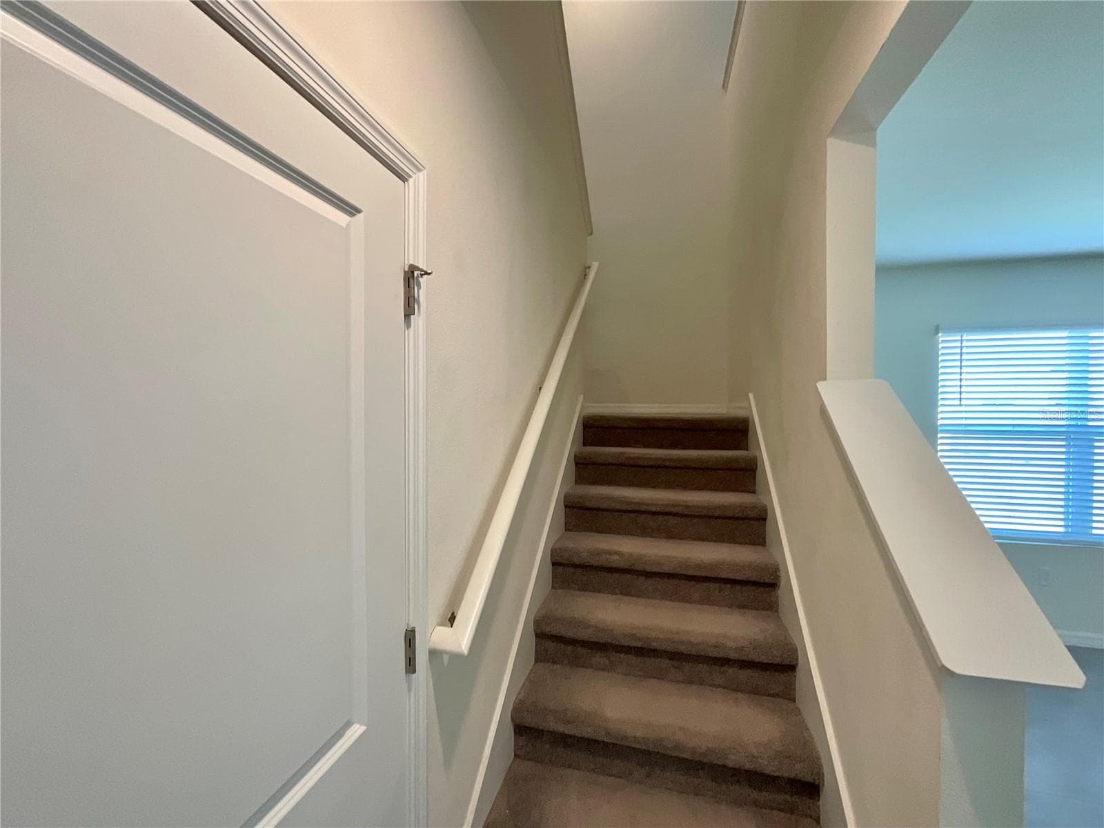 Single Family Residence at 33409 FIELD MAPLE LOOP, WESLEY CHAPEL, photo 11 of 27