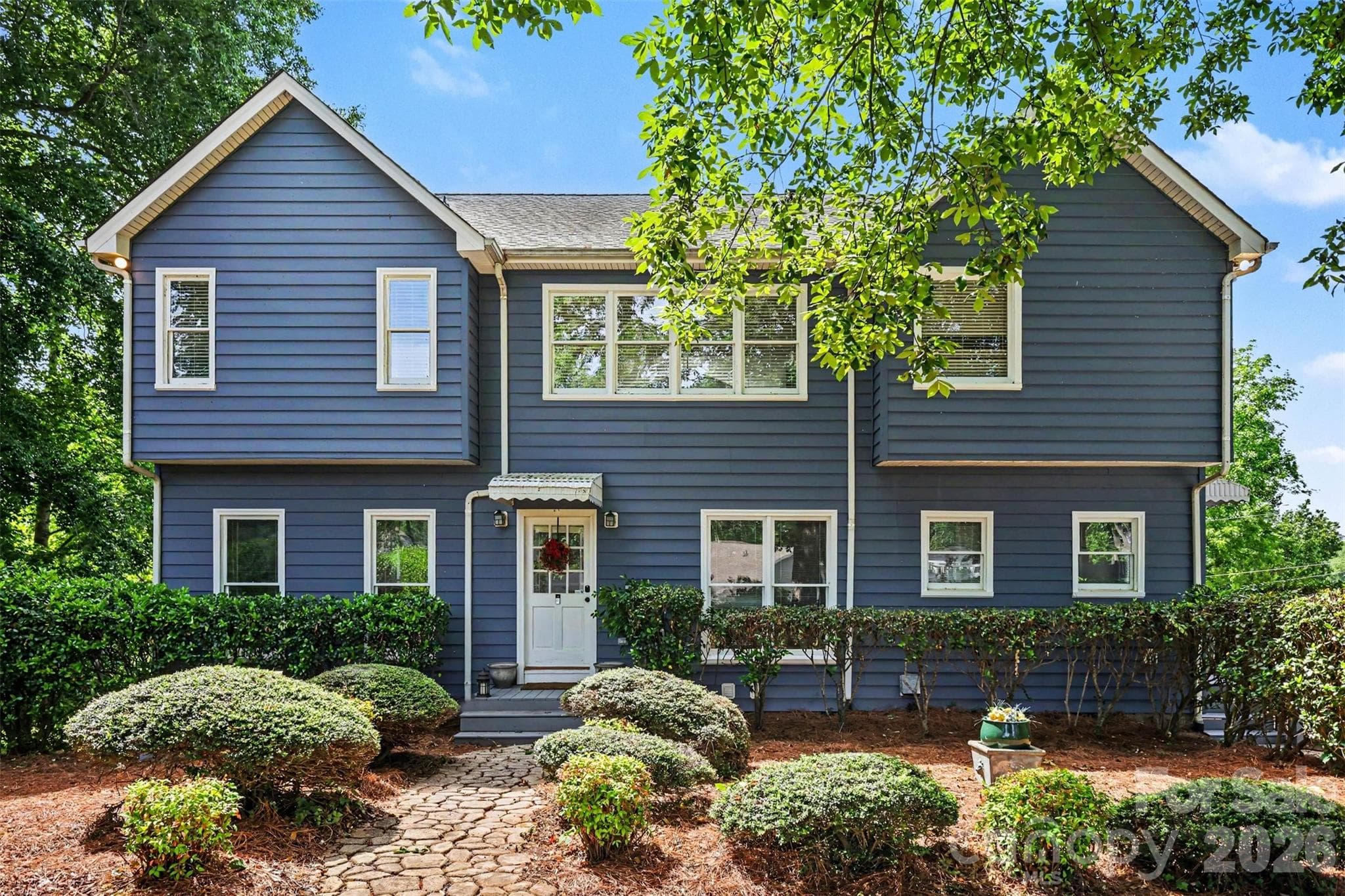 Single Family Residence at Charlotte, photo 2 of 35