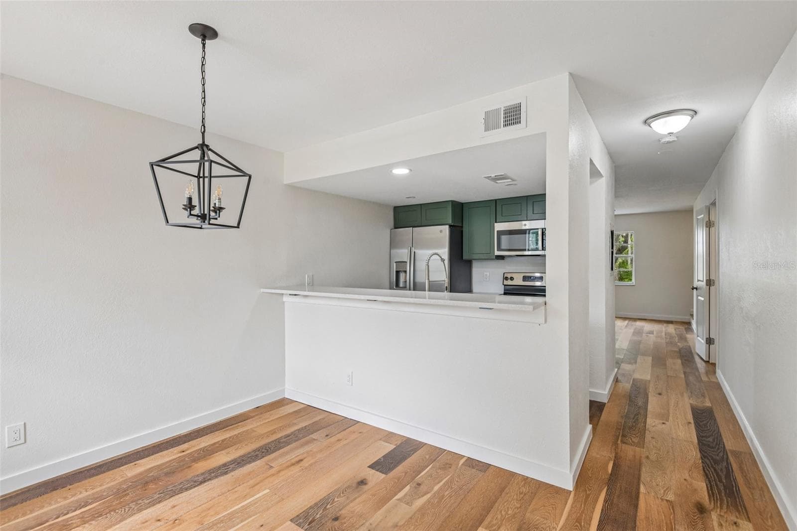 Condominium at 7192 E BANK DR #7192, TAMPA, photo 4 of 38