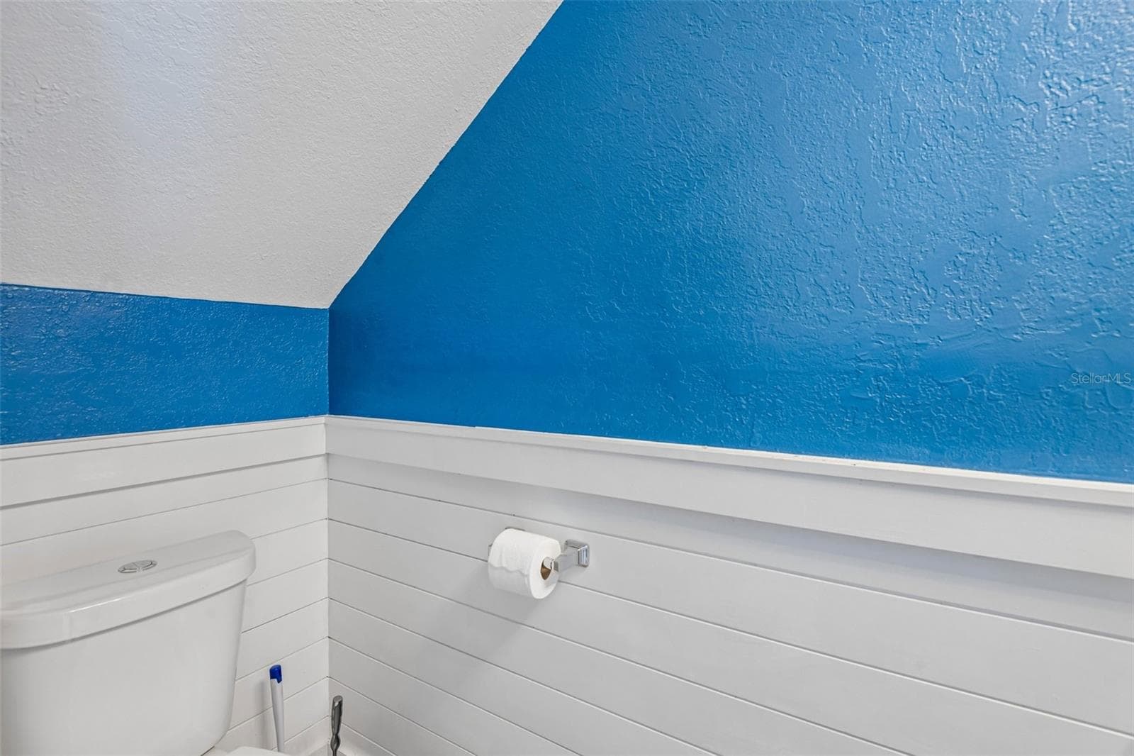 Condominium at 7192 E BANK DR #7192, TAMPA, photo 15 of 38