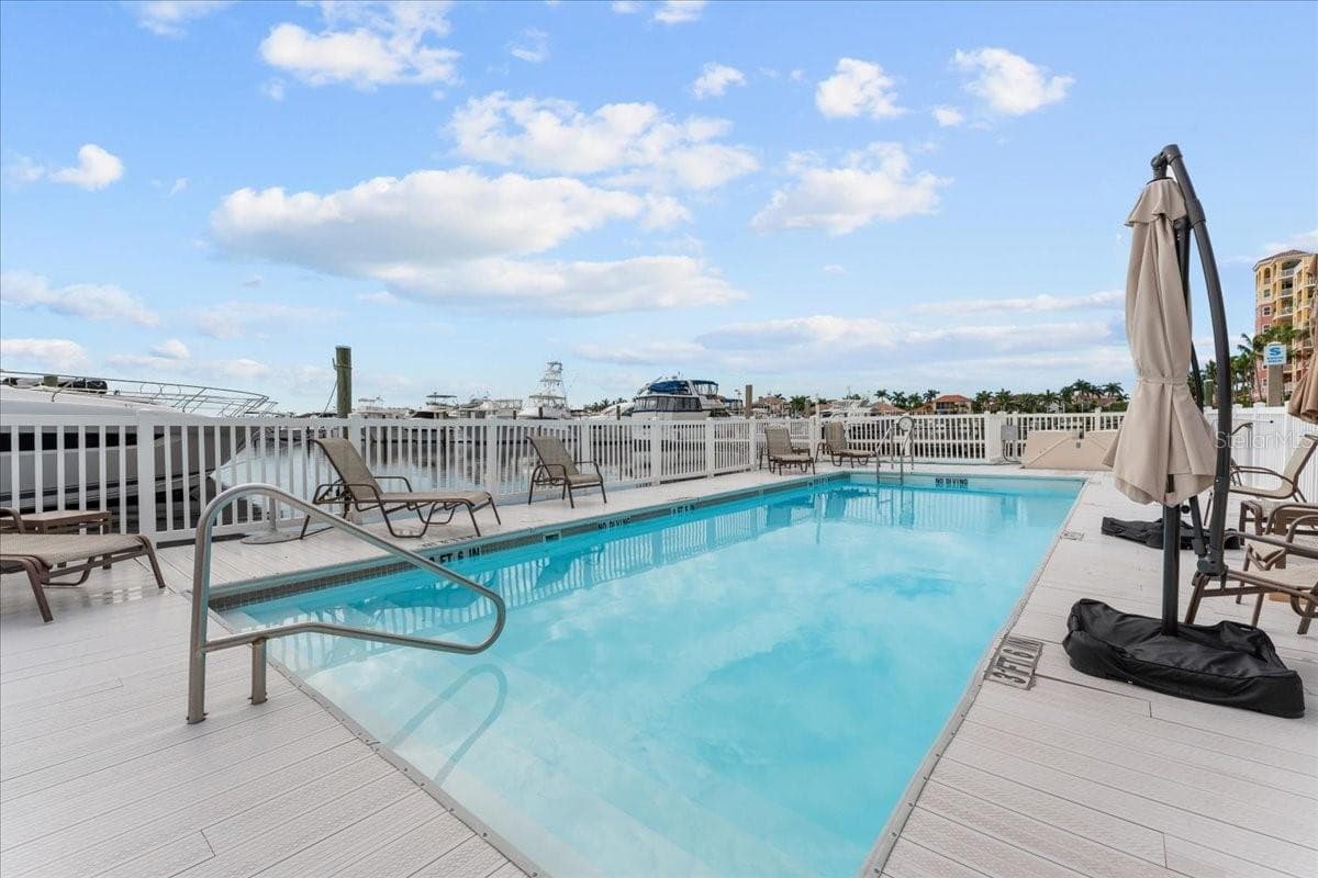 2 Heated Pools - 102 RIVIERA DUNES WAY #N-14, PALMETTO
