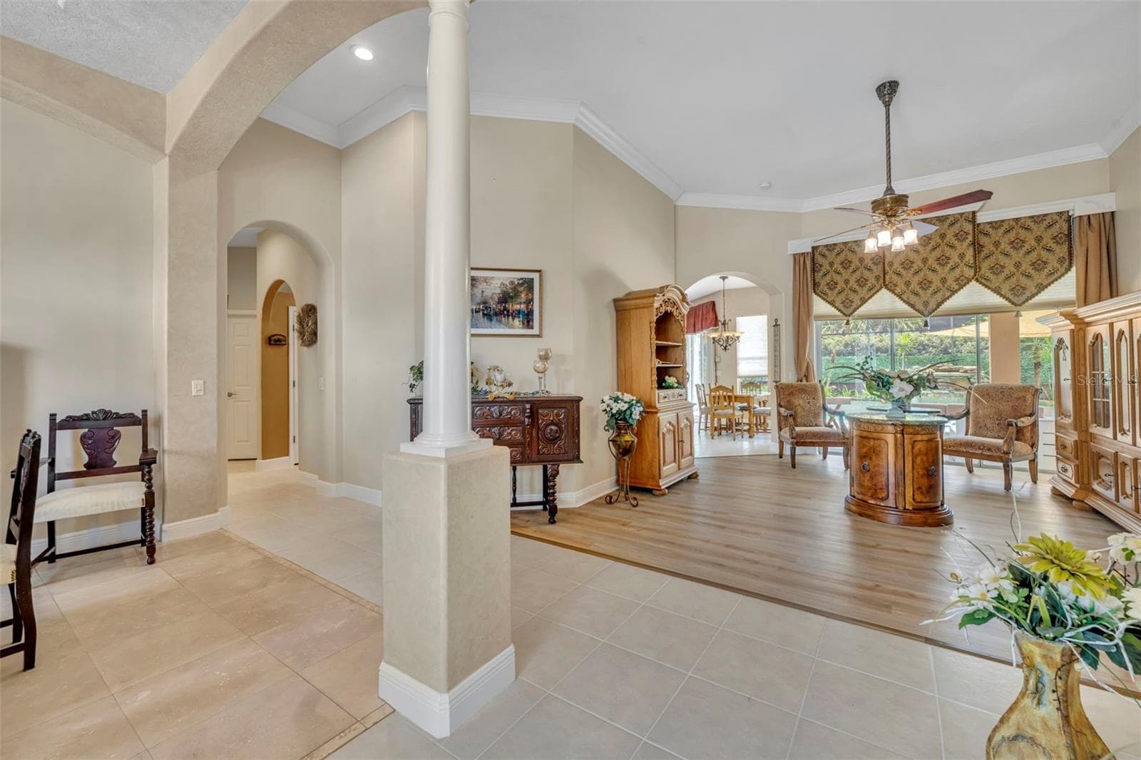 Single Family Residence at 2518 EMERALD TREE LN, APOPKA, photo 4 of 52