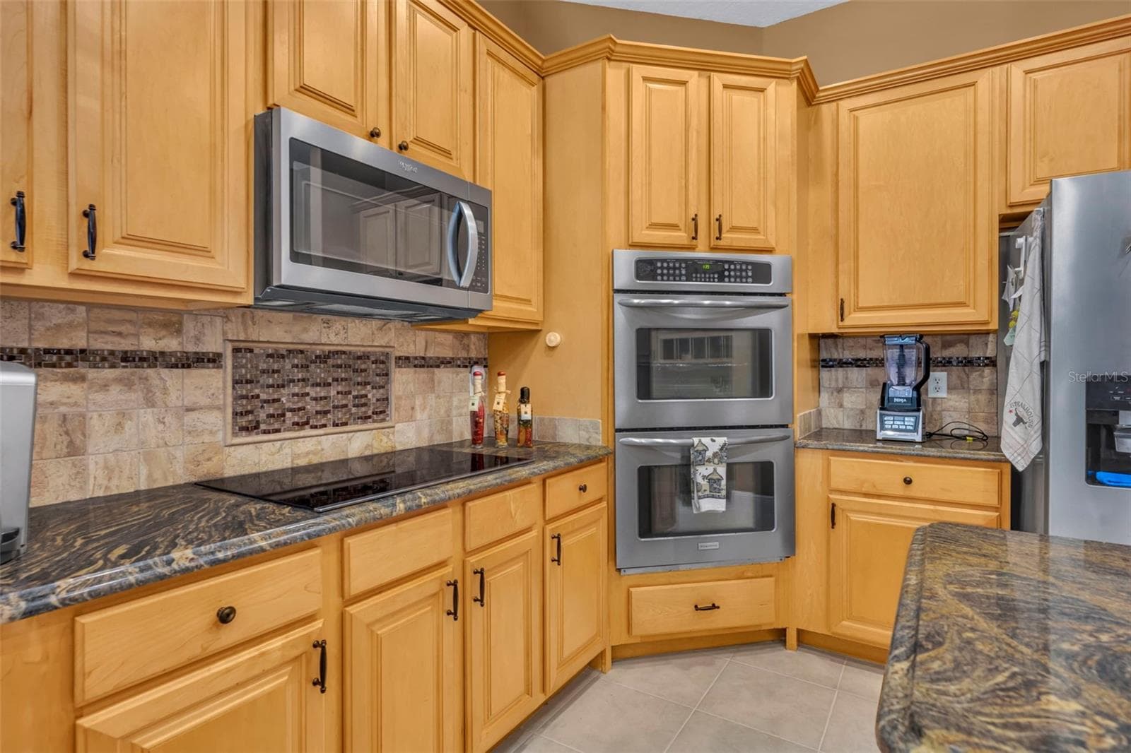 Single Family Residence at 2518 EMERALD TREE LN, APOPKA, photo 11 of 52