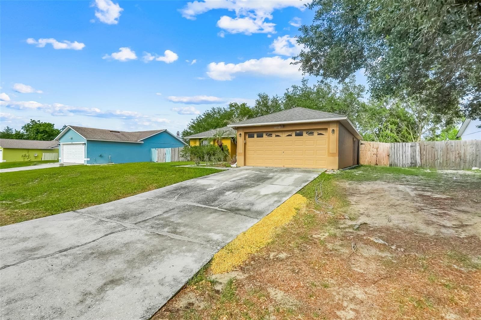 Front - 10752 CRESCENDO LOOP, CLERMONT