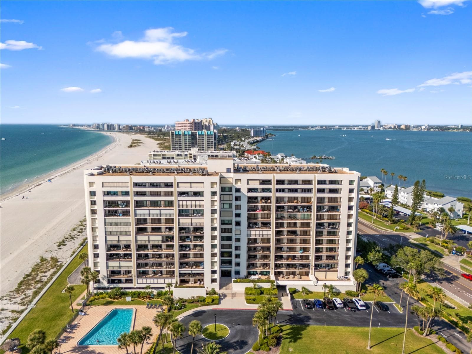 1460 GULF BLVD #412