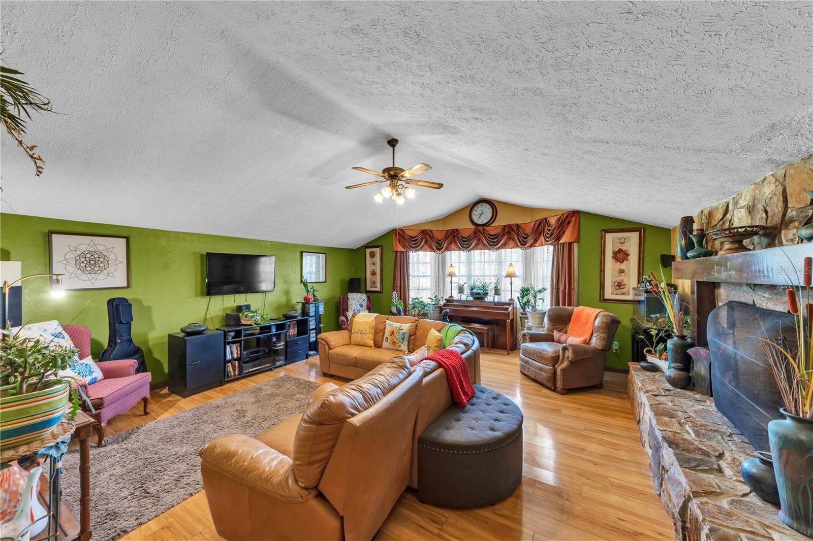 Single Family Residence at 13610 ACKER RD, DOVER, photo 36 of 53