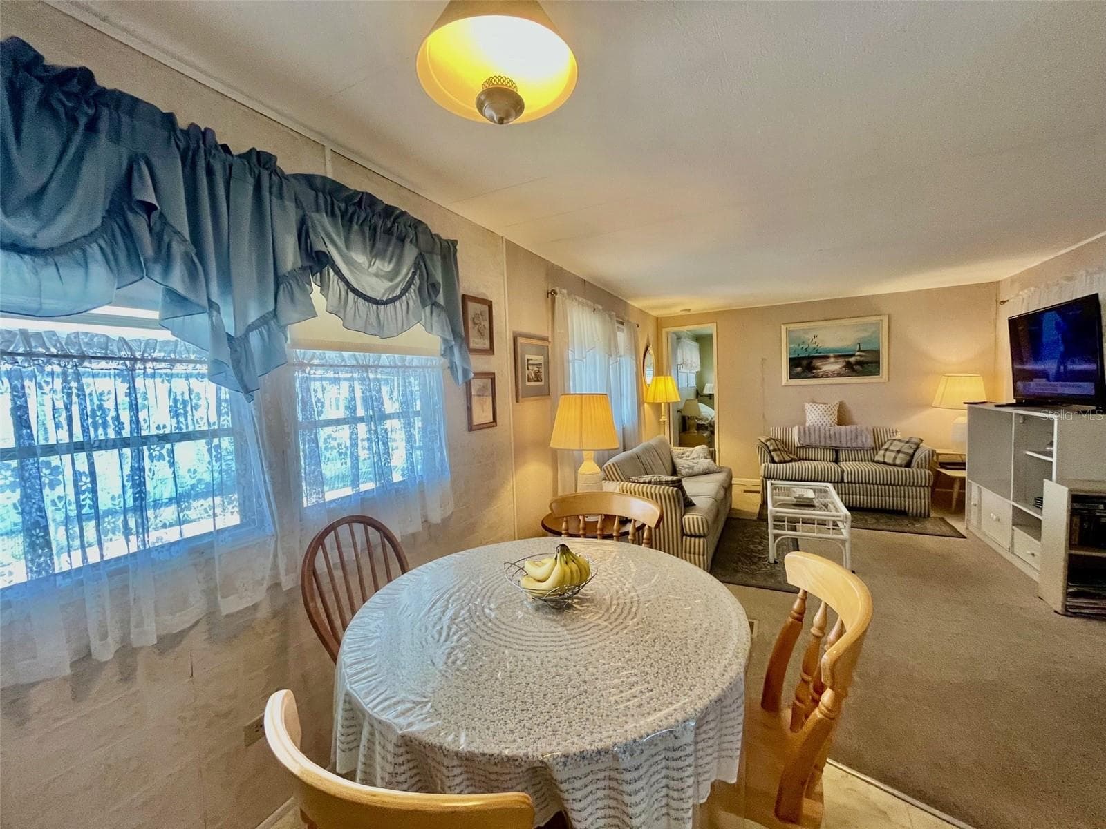 Mobile Home at 130 MELODY LN, TARPON SPRINGS, photo 7 of 47