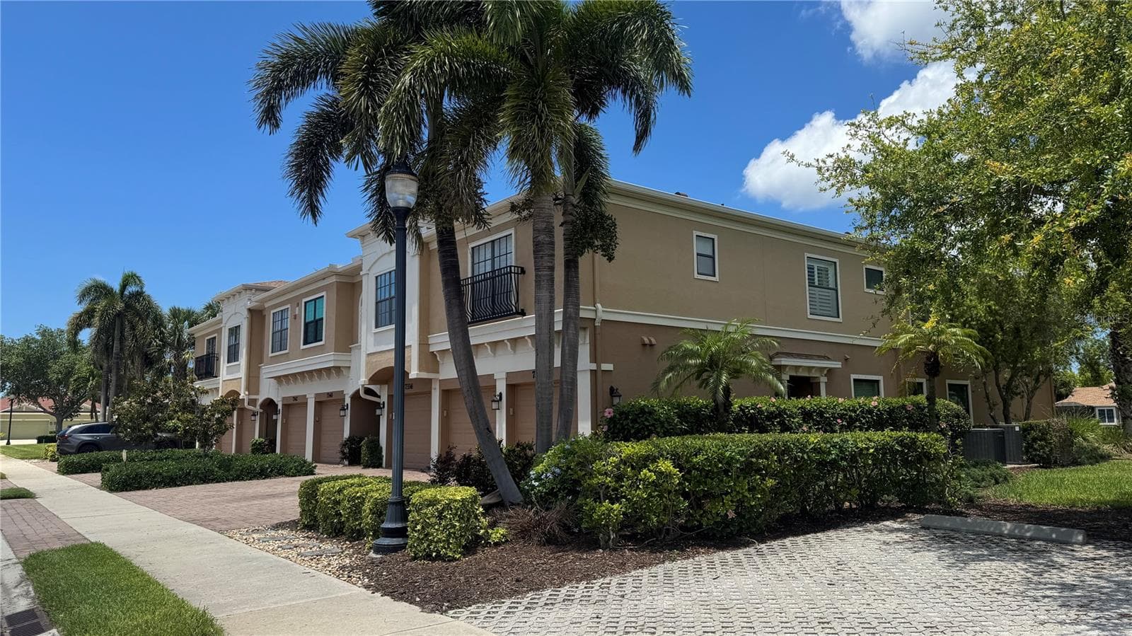 7338 SKYBIRD RD #413