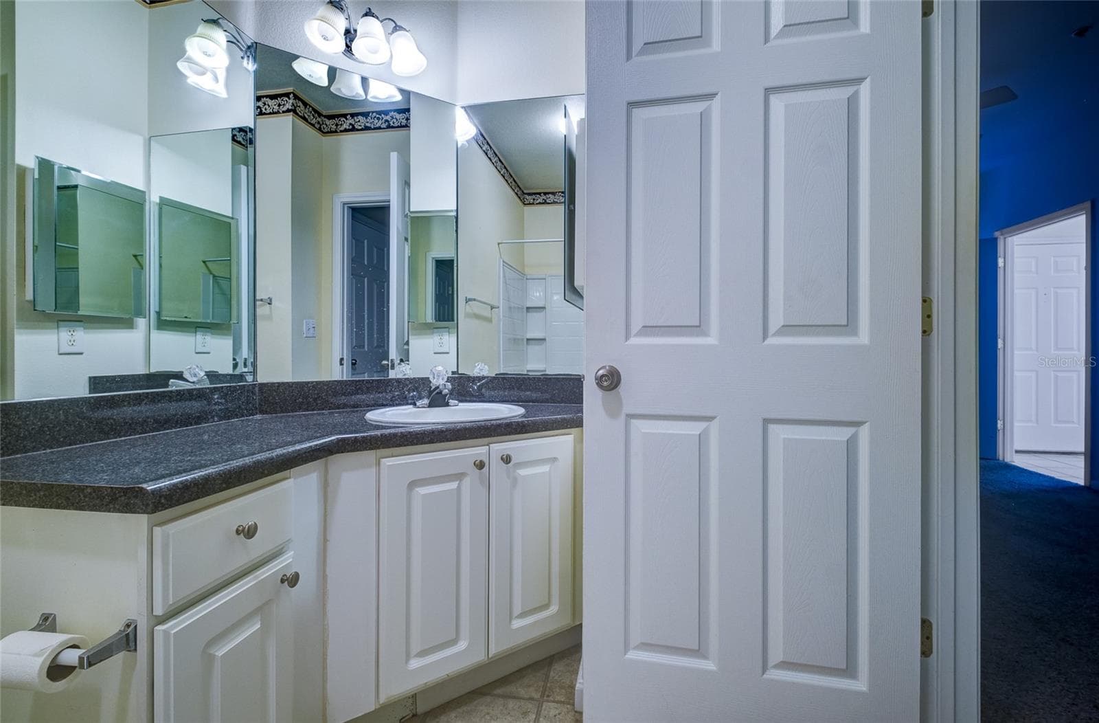 Condominium at 4802 51ST ST W #1015, BRADENTON, photo 23 of 45