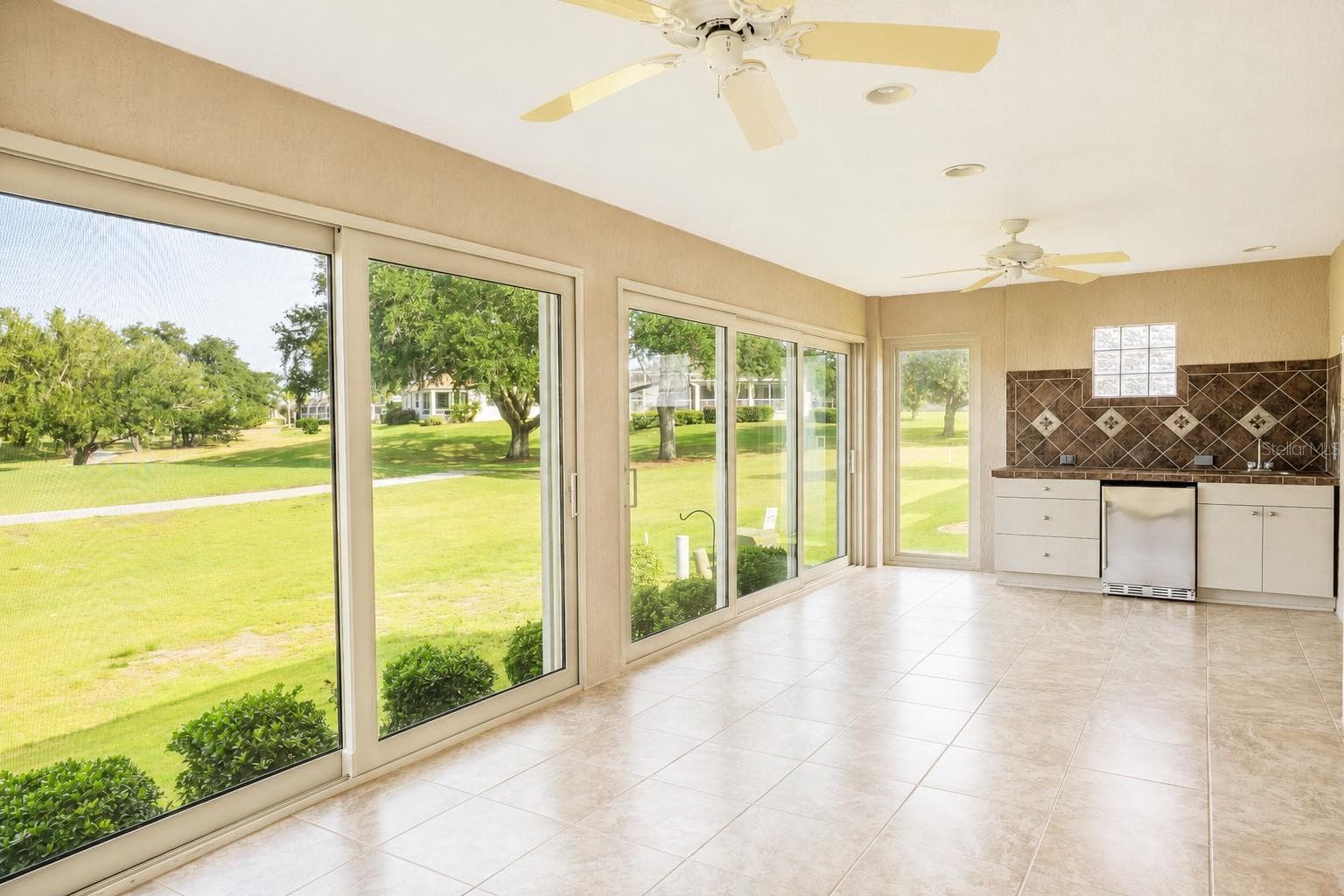 Single Family Residence at 2696 MIDLAND TER, THE VILLAGES, photo 17 of 42