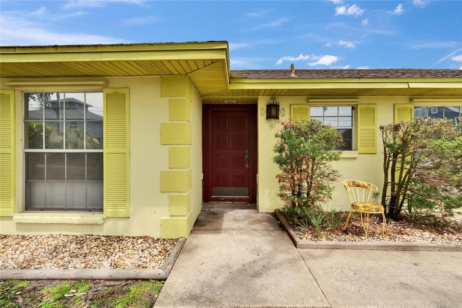 Single Family Residence at 814 SEABREEZE DR, RUSKIN, photo 5 of 38