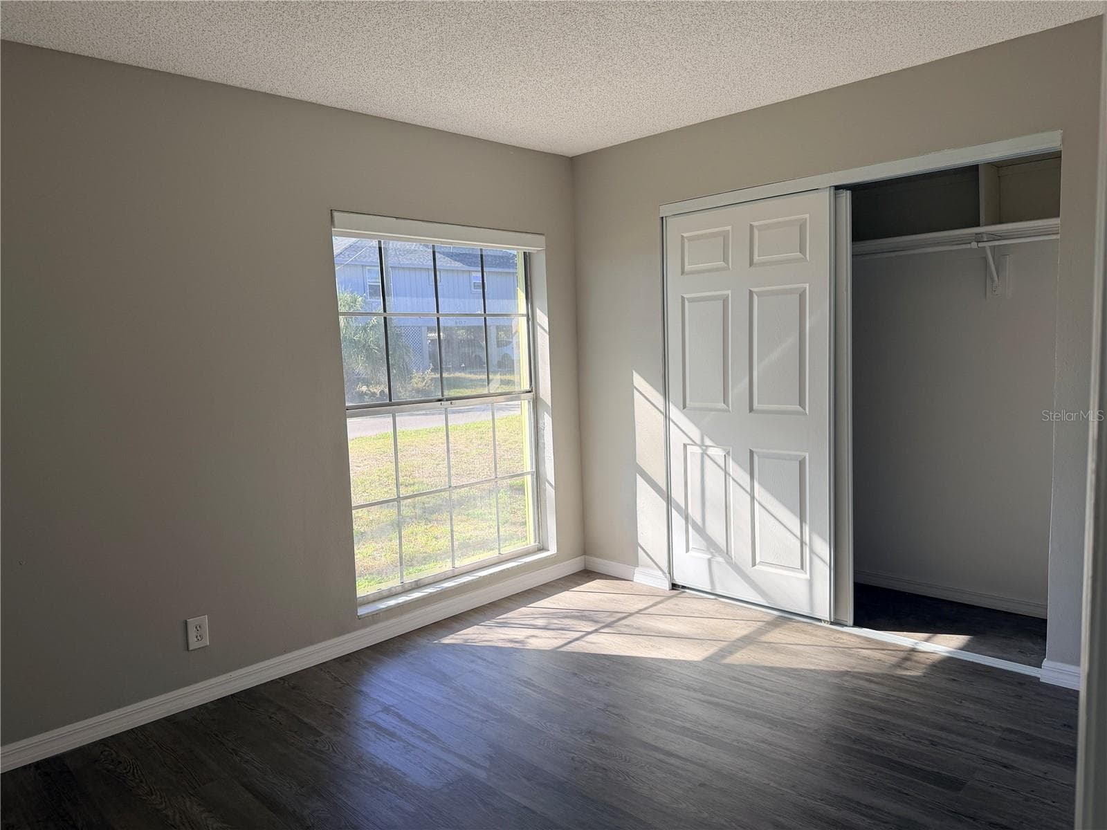 Single Family Residence at 814 SEABREEZE DR, RUSKIN, photo 28 of 38