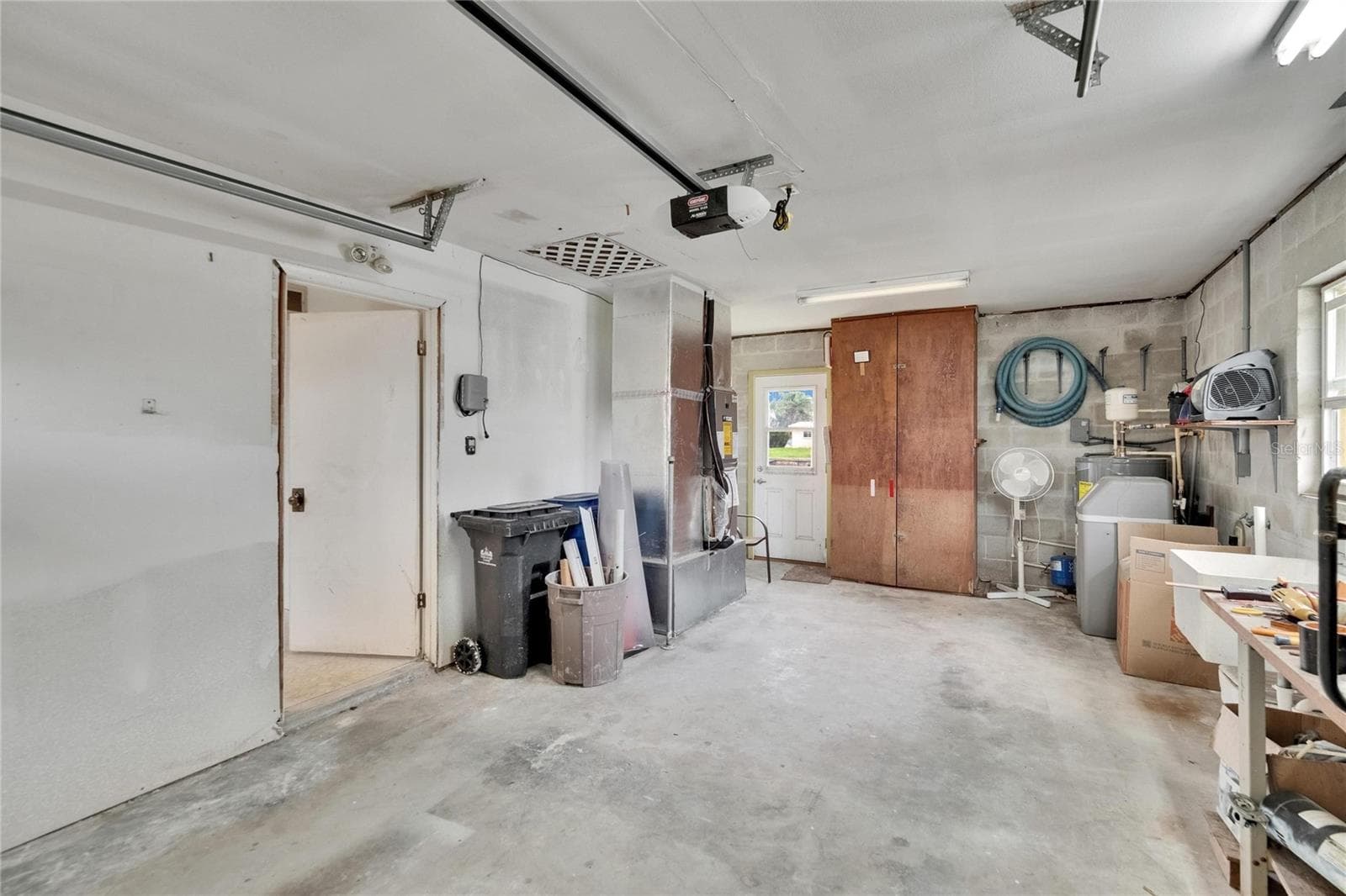 Single Family Residence at 814 SEABREEZE DR, RUSKIN, photo 31 of 38