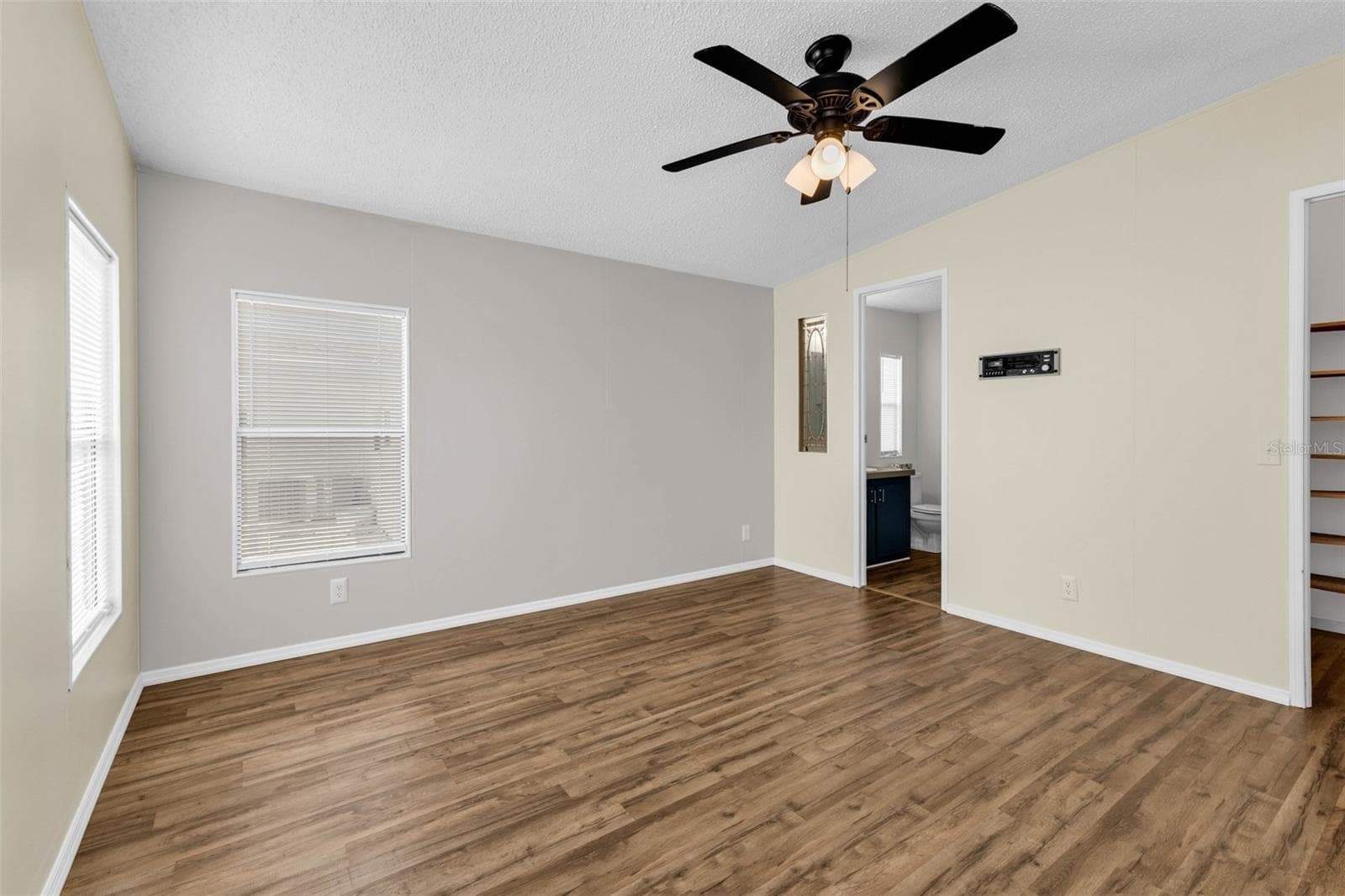 Manufactured Home at 503 MADONNA, NORTH PORT, photo 14 of 18