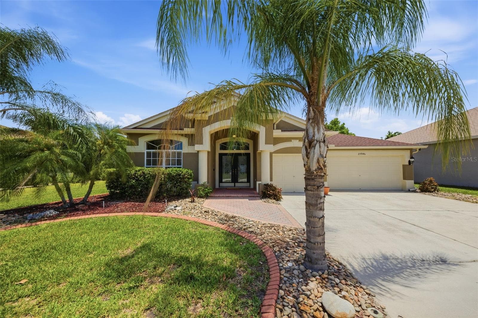 Single Family Residence at 25946 RISEN STAR DR, WESLEY CHAPEL, photo 2 of 55