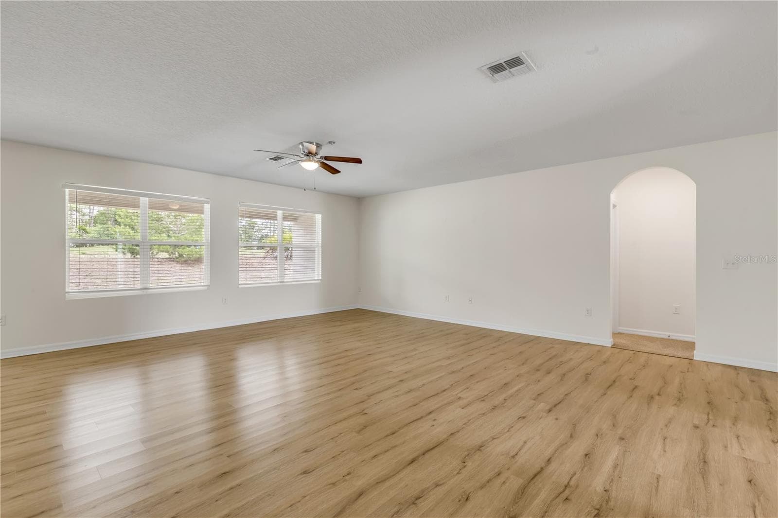 Single Family Residence at 48 HICKORY CRSE, OCALA, photo 7 of 52