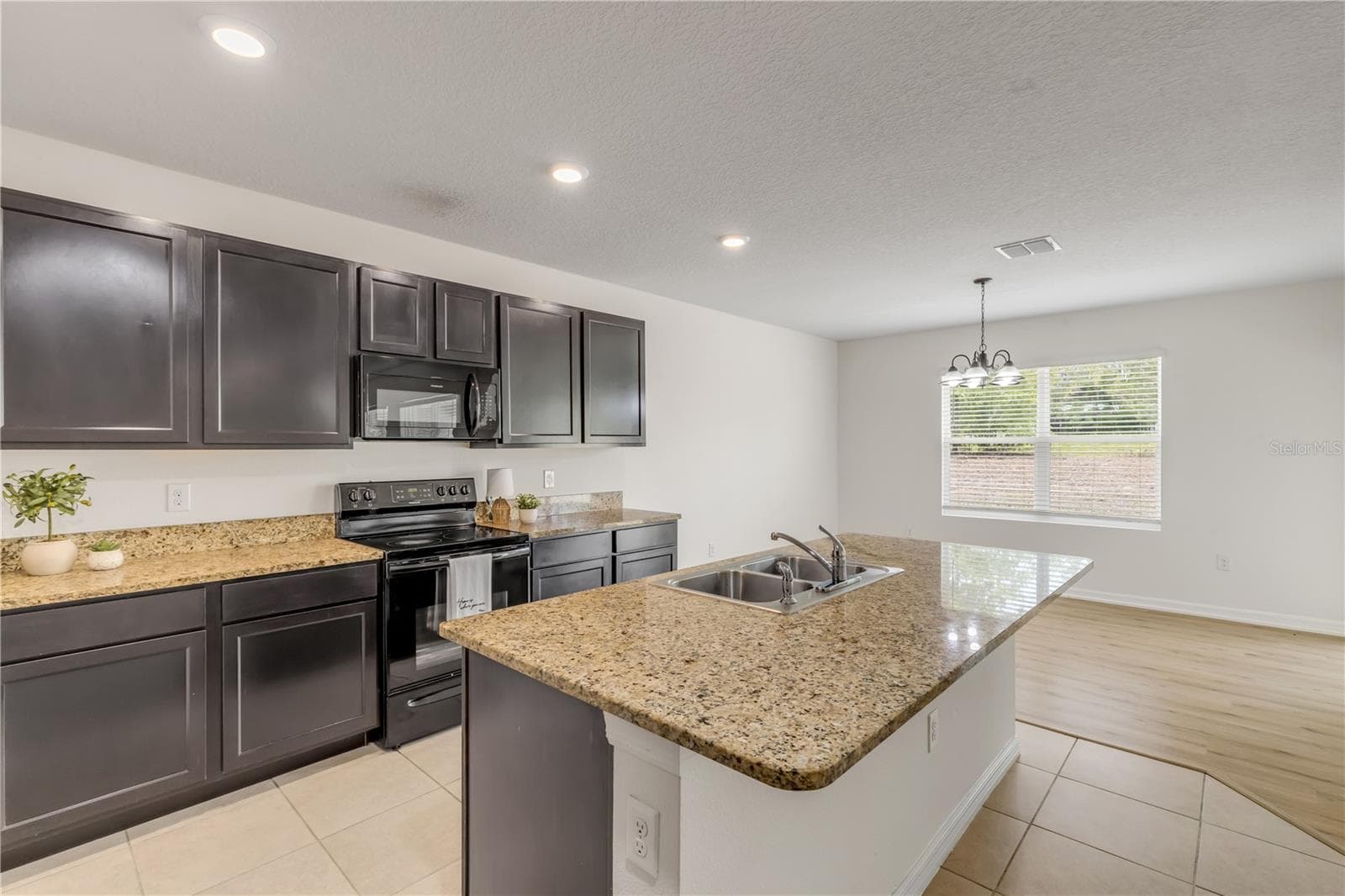 Single Family Residence at 48 HICKORY CRSE, OCALA, photo 14 of 52