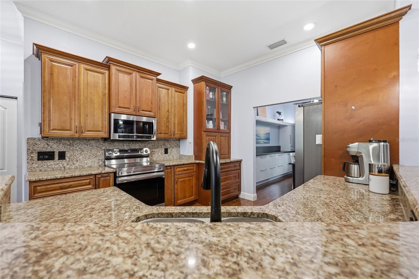 Single Family Residence at 25672 NW 173RD AVE, HIGH SPRINGS, photo 10 of 32