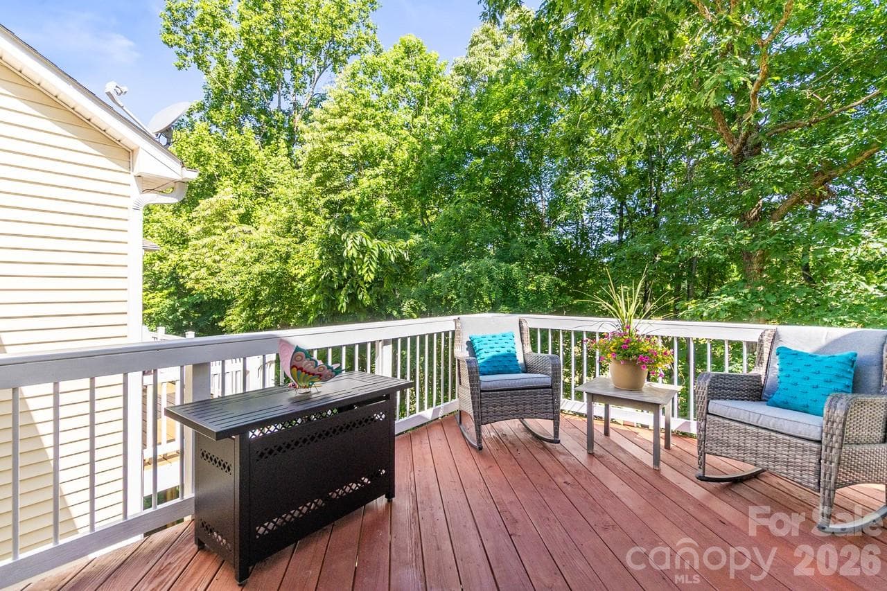Townhouse at 14509 Greenpoint Lane, Huntersville, photo 26 of 78