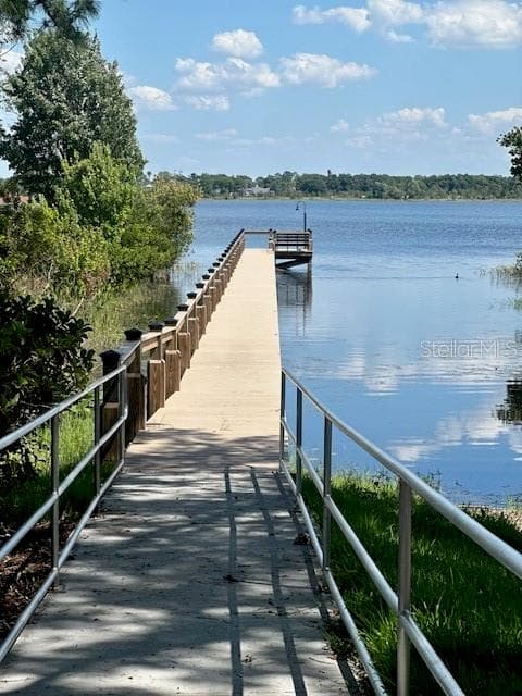 COMMUNITY PIER - 3001 ISOLA BELLA BLVD, MOUNT DORA
