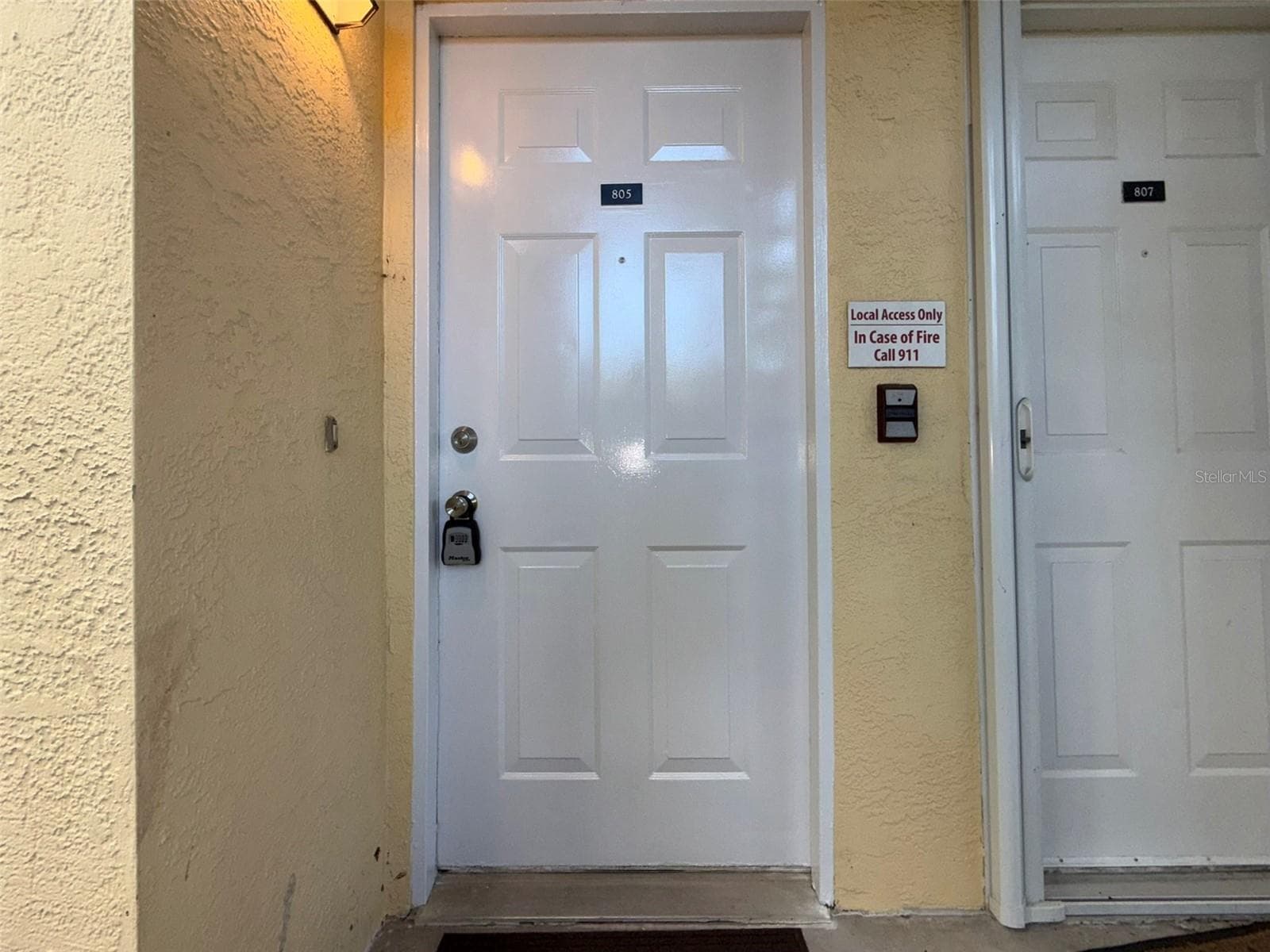 Condominium at 3001 58TH AVE S #805, ST PETERSBURG, photo 4 of 92