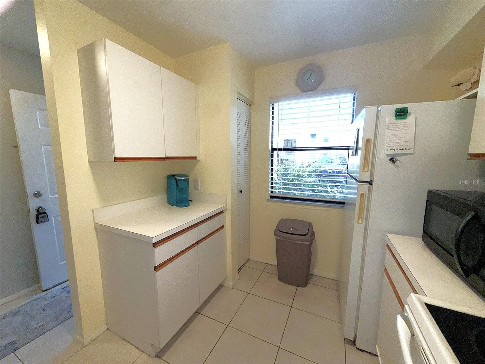 Condominium at 3001 58TH AVE S #805, ST PETERSBURG, photo 7 of 92