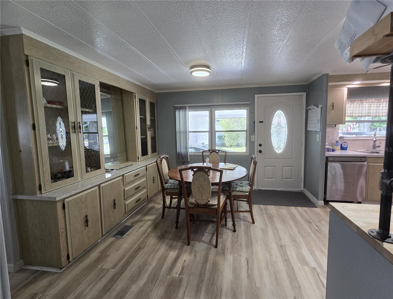 dining - 2011 OAK GROVE DR #39, ZELLWOOD