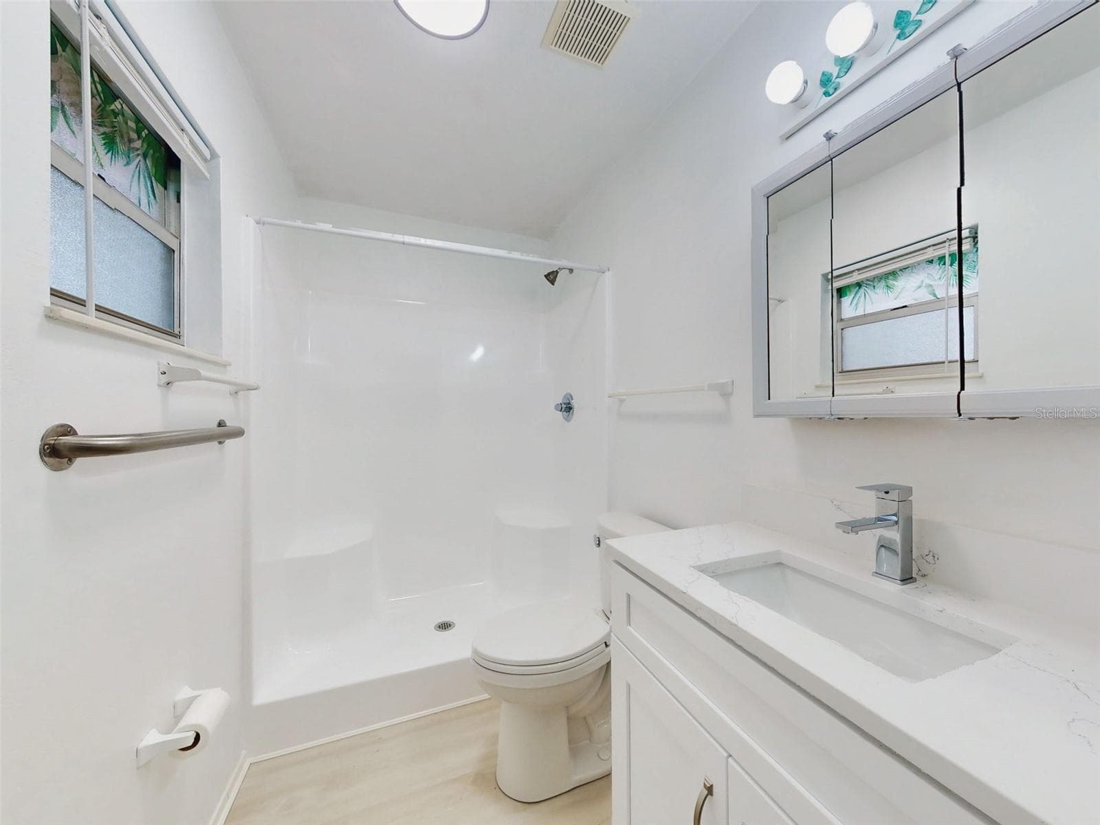 Single Family Residence at 111 VALENCIA DR, EDGEWATER, photo 36 of 81