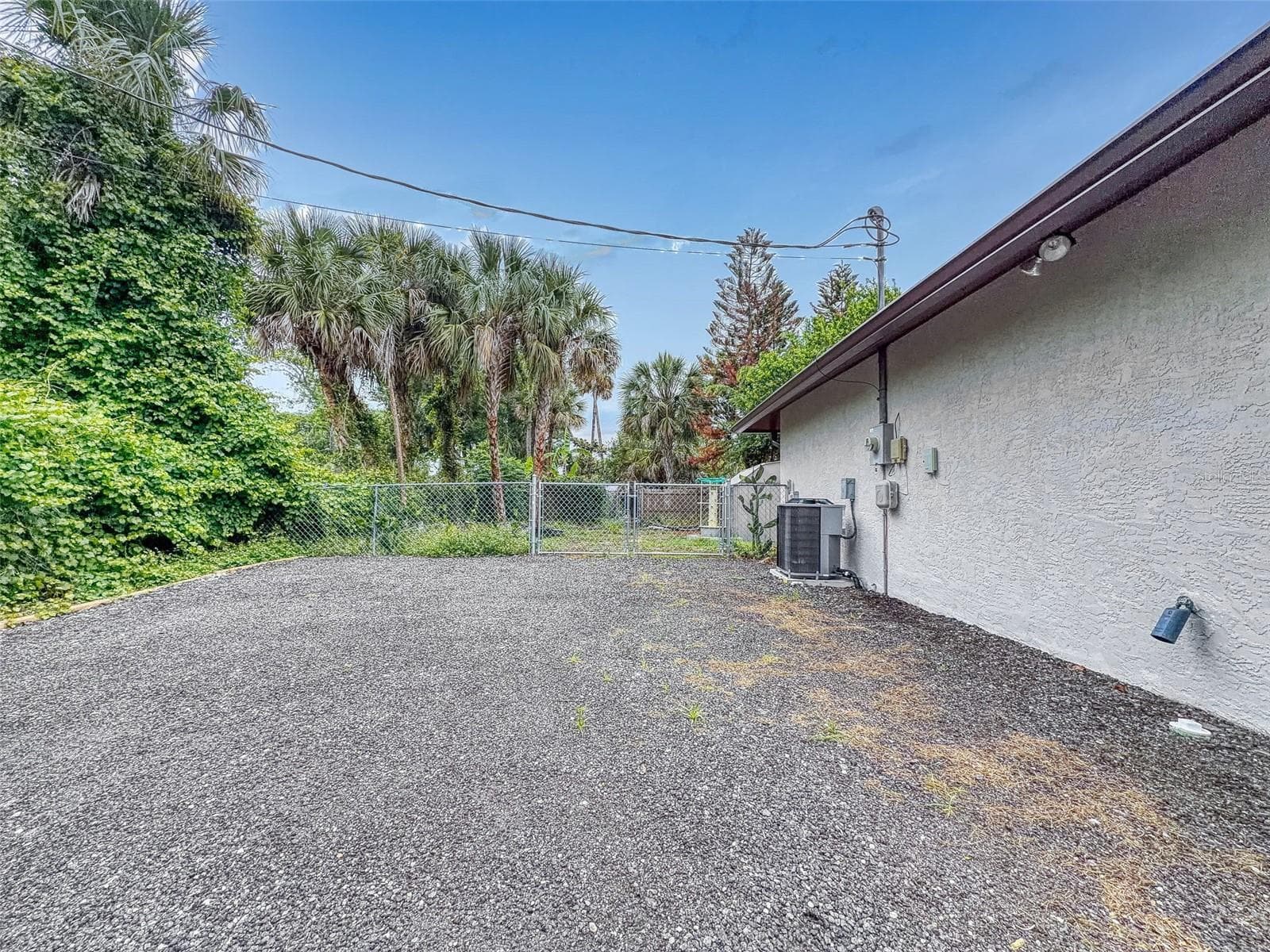 Single Family Residence at 111 VALENCIA DR, EDGEWATER, photo 54 of 81