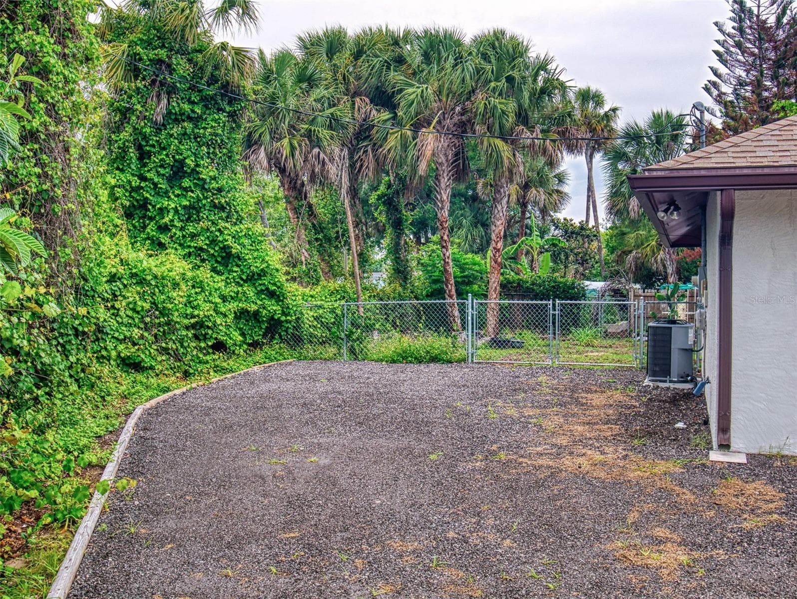 Single Family Residence at 111 VALENCIA DR, EDGEWATER, photo 57 of 81
