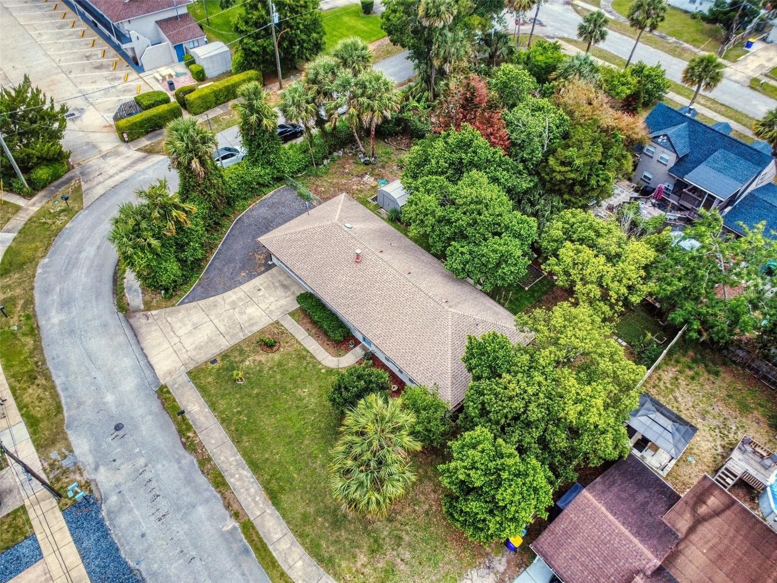 Single Family Residence at 111 VALENCIA DR, EDGEWATER, photo 73 of 81