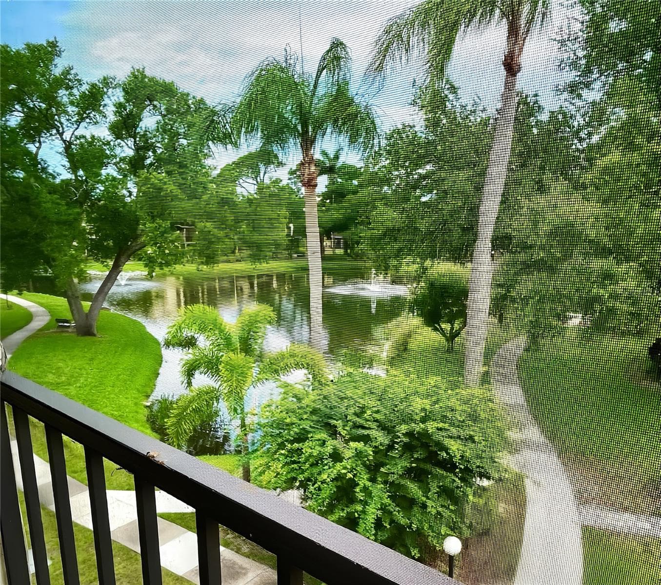 Condominium at 305 30TH AVE W #A307, BRADENTON, photo 13 of 20