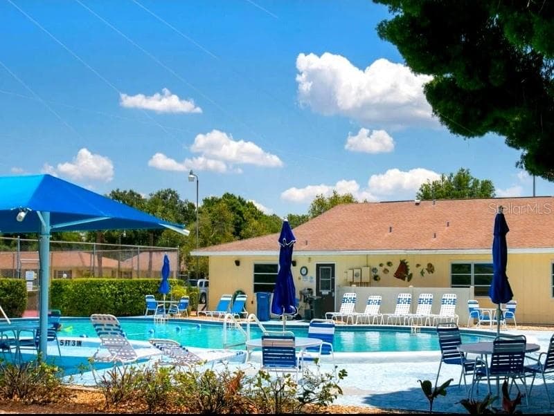 Condominium at 305 30TH AVE W #A307, BRADENTON, photo 14 of 20