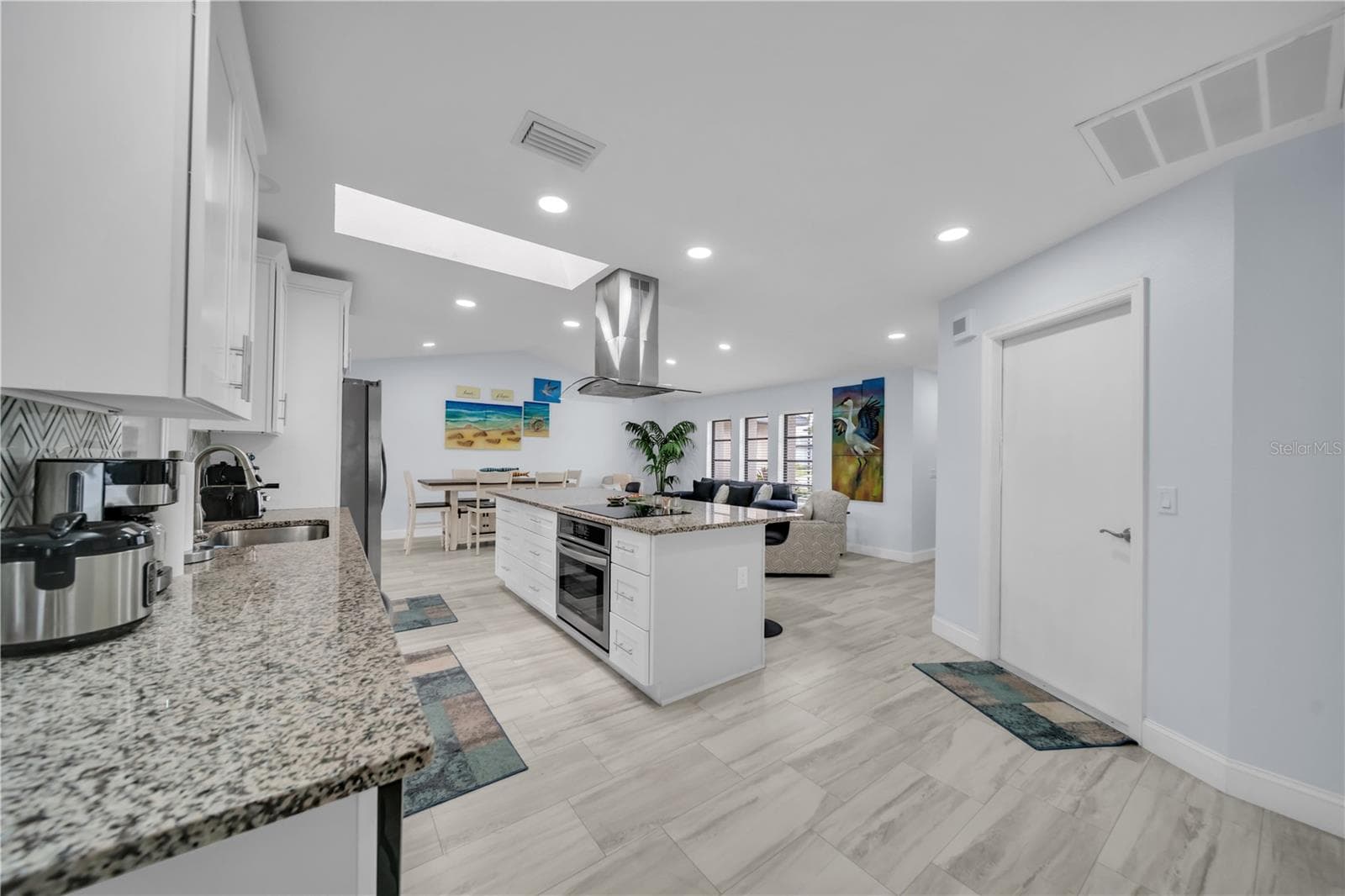 Single Family Residence at 299 ROTONDA CIR, ROTONDA WEST, photo 7 of 51