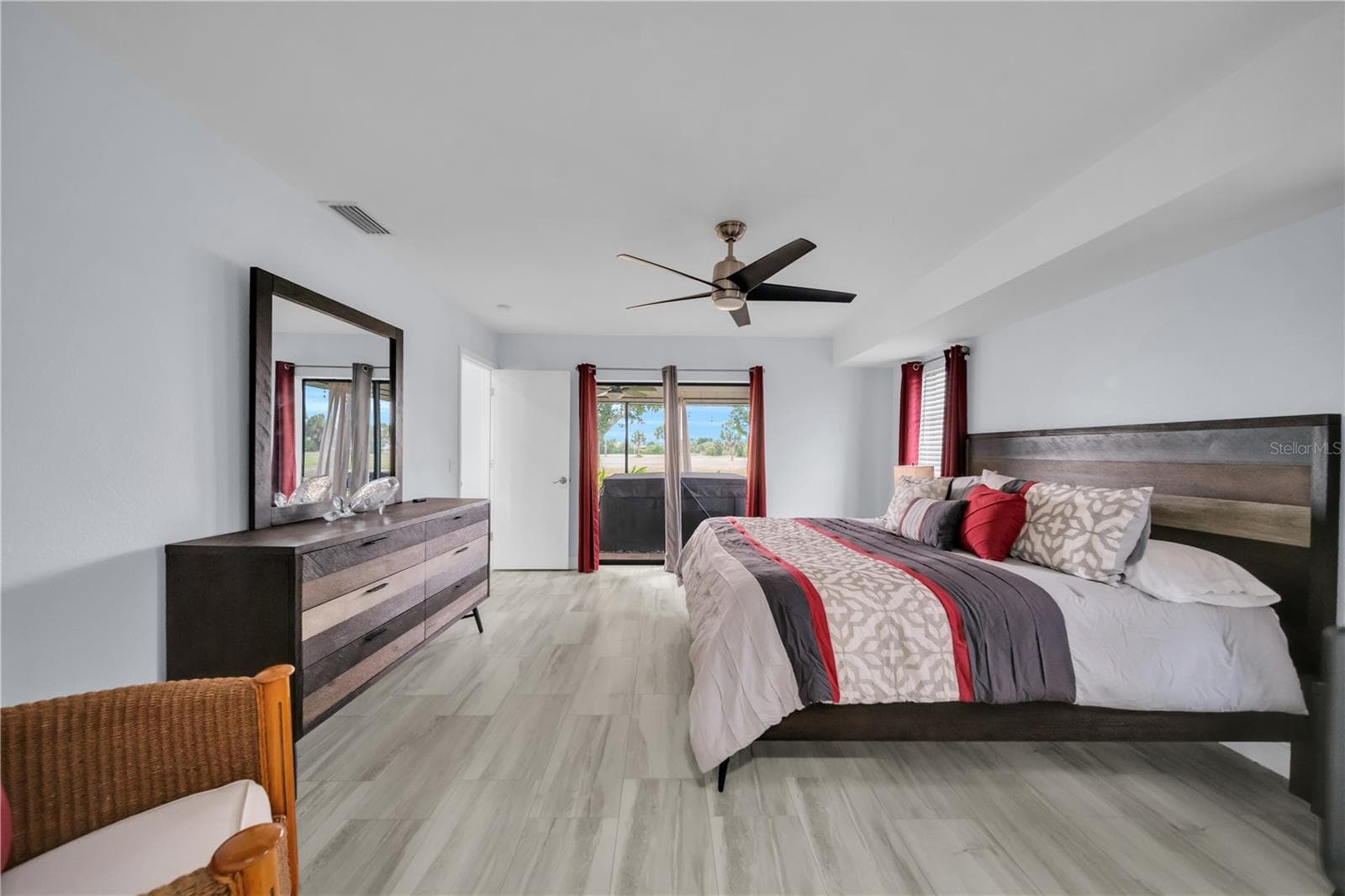 Single Family Residence at 299 ROTONDA CIR, ROTONDA WEST, photo 12 of 51