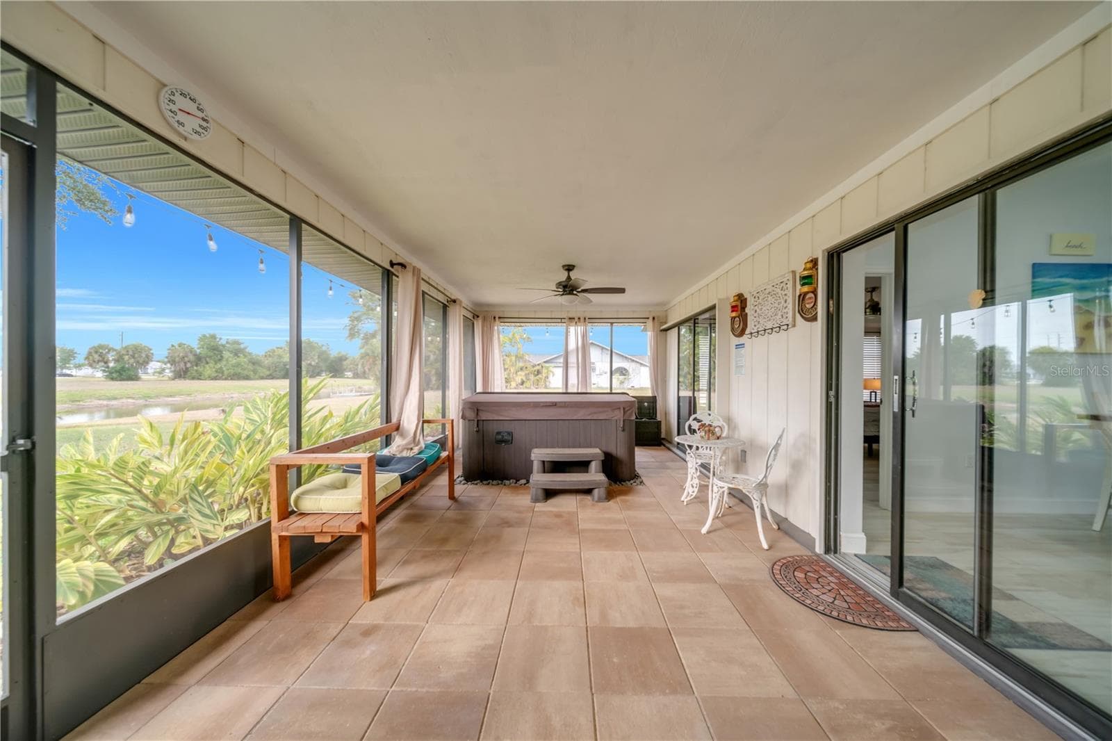 Single Family Residence at 299 ROTONDA CIR, ROTONDA WEST, photo 26 of 51