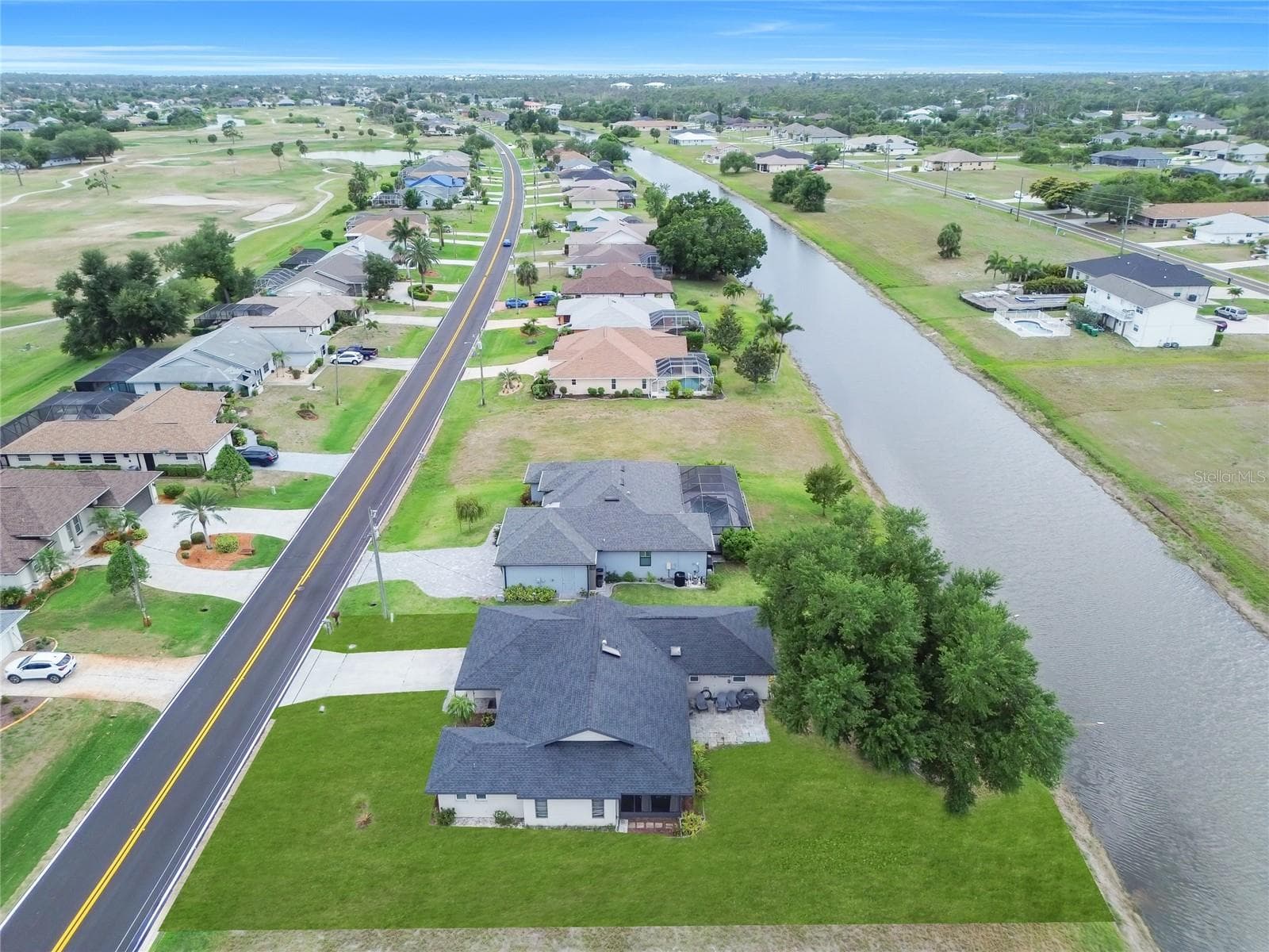 Single Family Residence at 299 ROTONDA CIR, ROTONDA WEST, photo 46 of 51