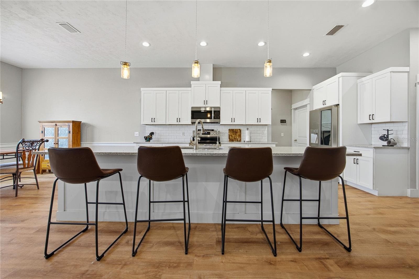 Kitchen - 1146 SW MANDIBA DR, LAKE CITY