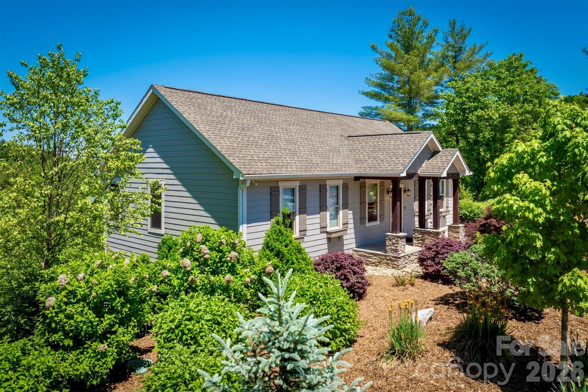 Single Family Residence at Lenoir, photo 2 of 48