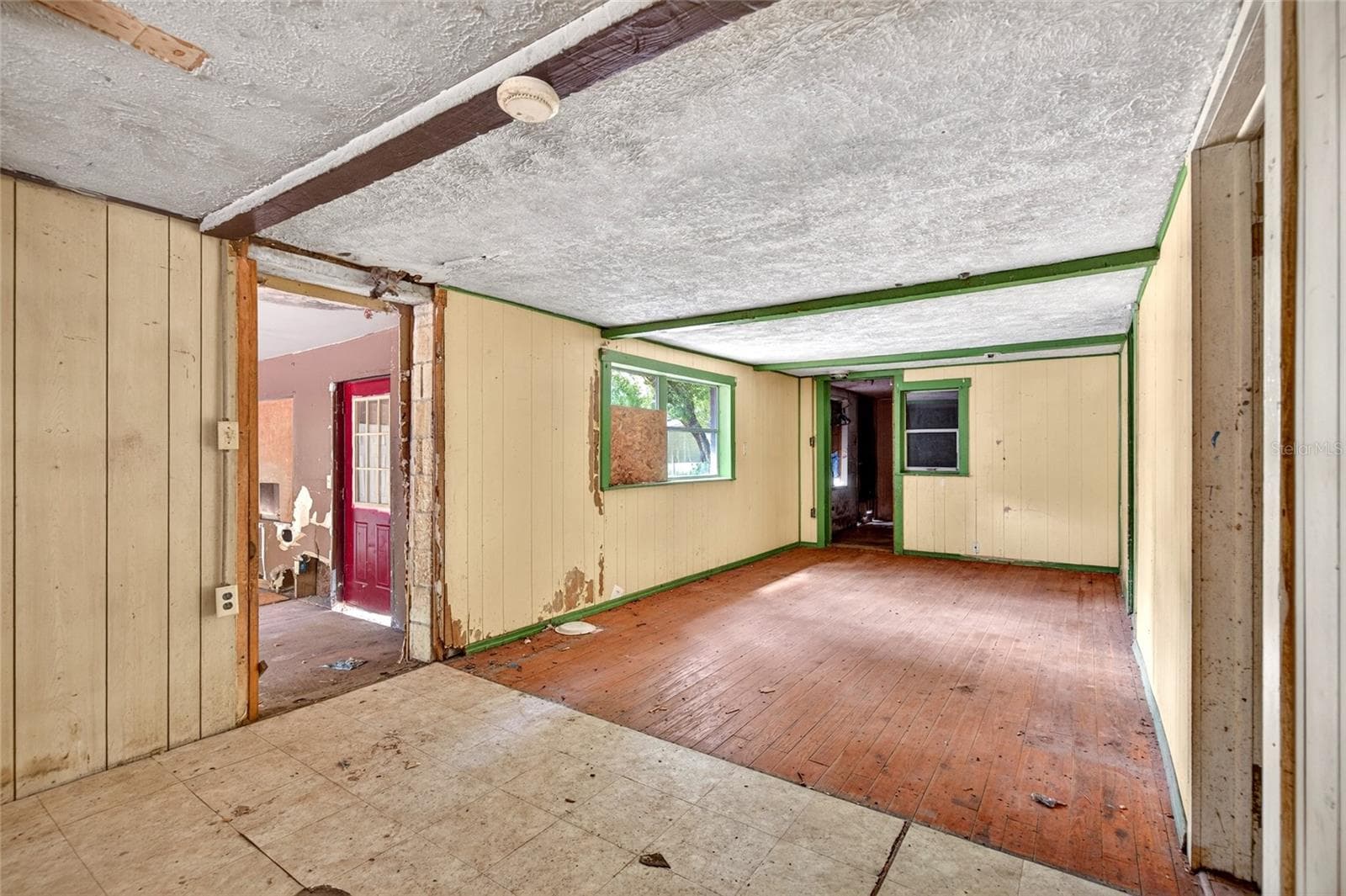 Single Family Residence at 15176 NE 154TH LN, FORT MC COY, photo 15 of 34