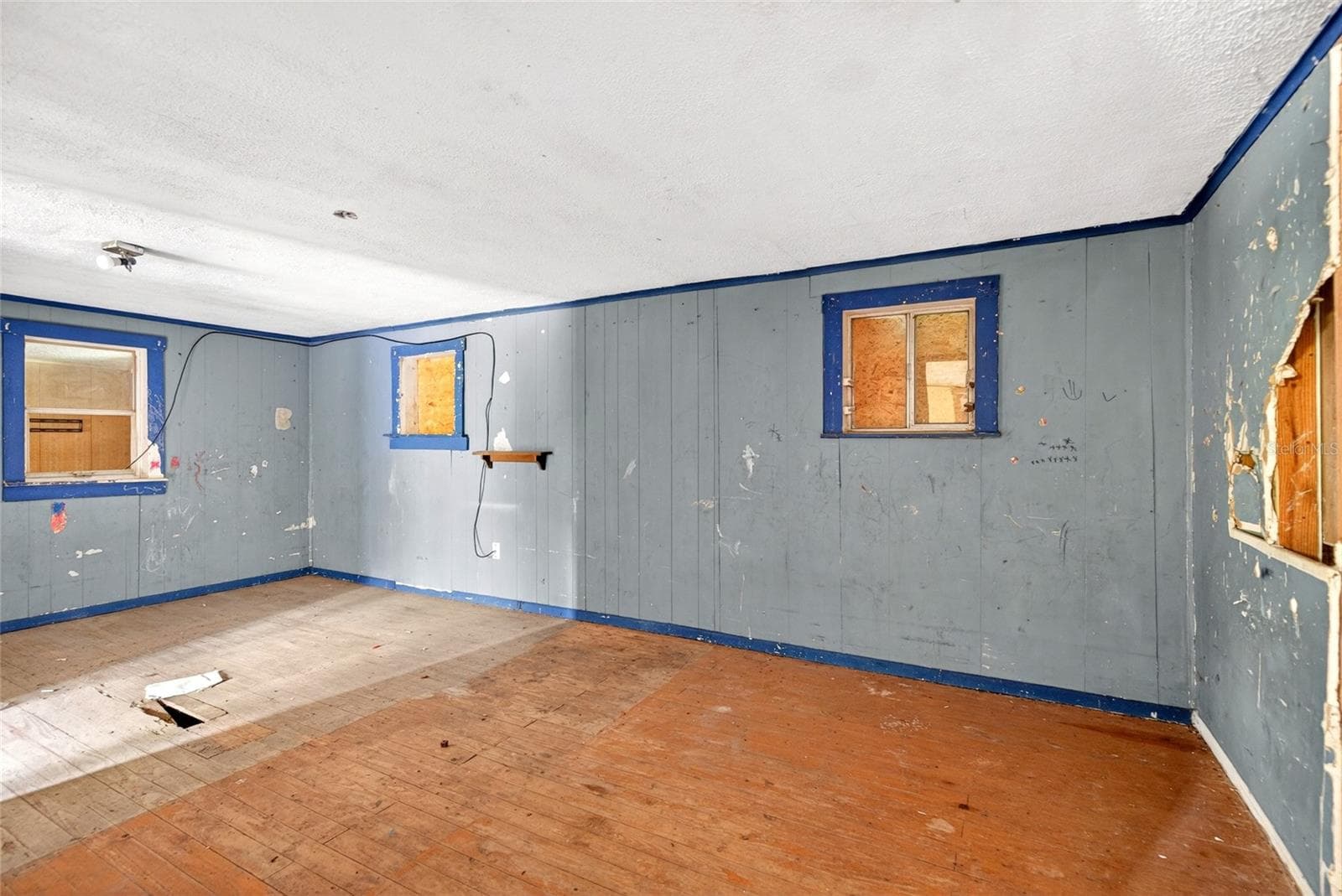 Single Family Residence at 15176 NE 154TH LN, FORT MC COY, photo 16 of 34