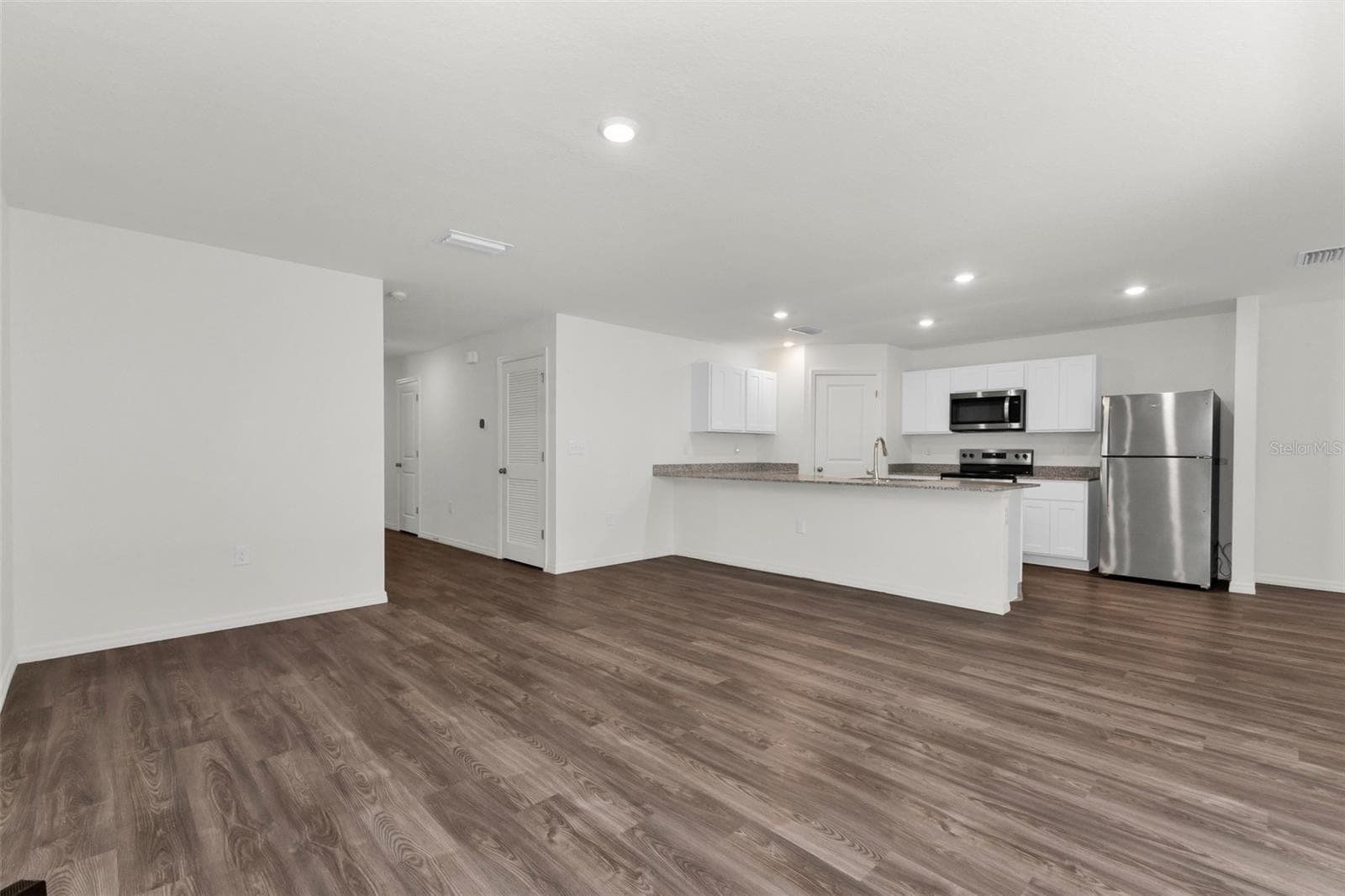Kitchen - 1040 SHERWIN ST, PORT CHARLOTTE