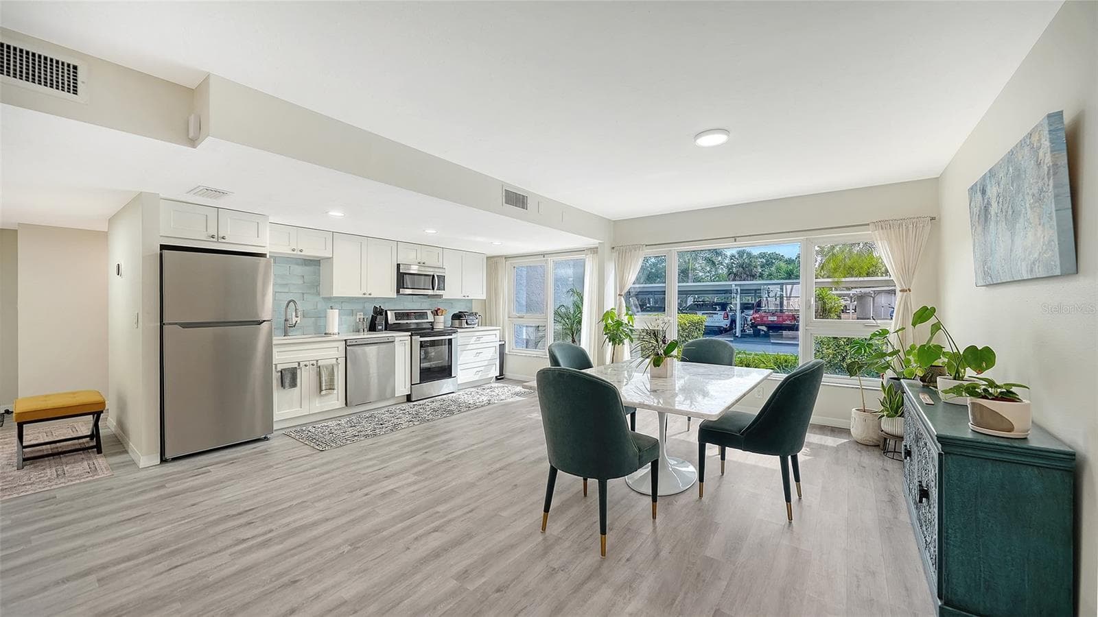 Condominium at 1100 IMPERIAL DR #108, SARASOTA, photo 4 of 36