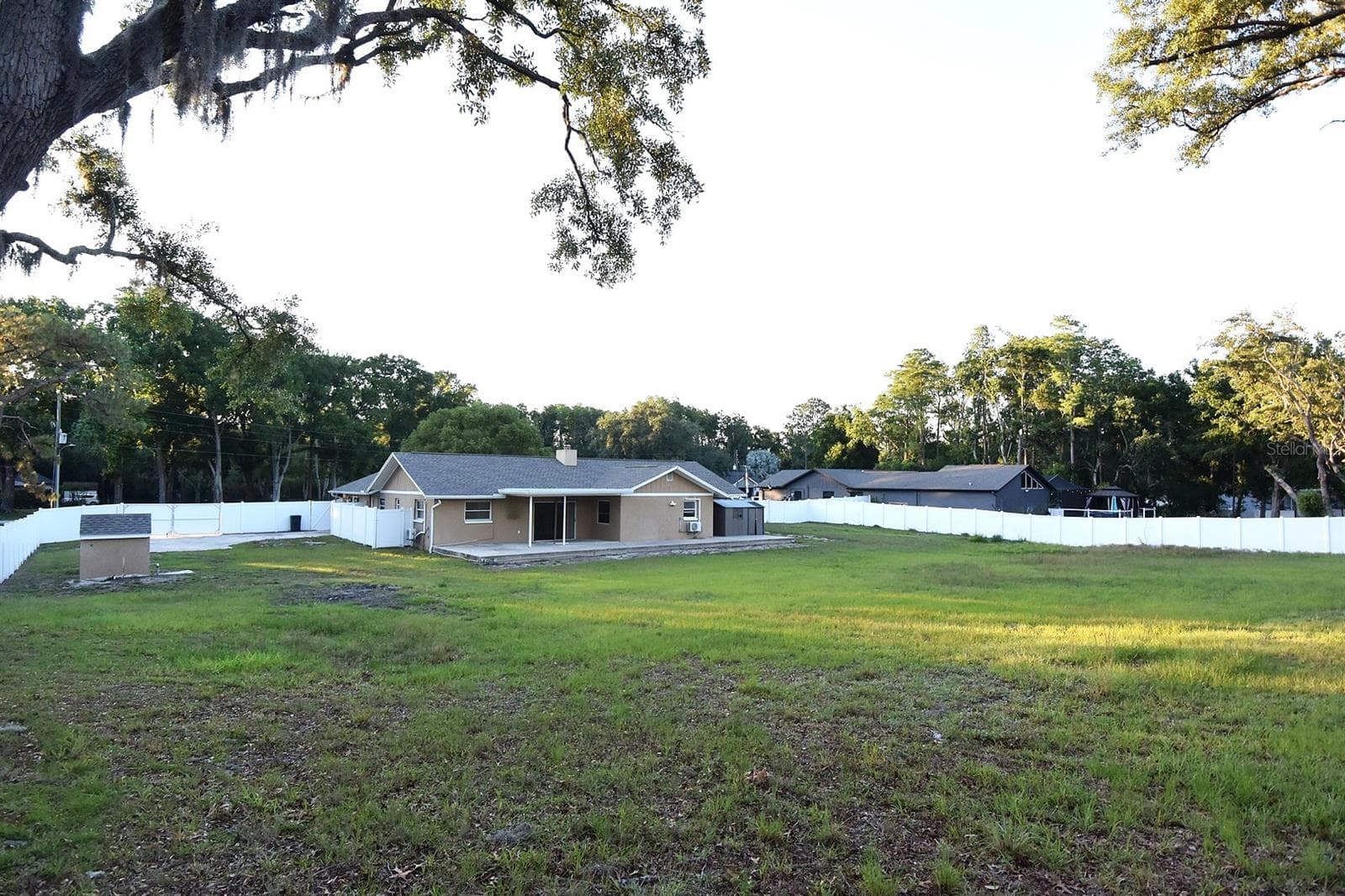 Single Family Residence at 6848 COPPERFIELD DR, NEW PORT RICHEY, photo 3 of 32