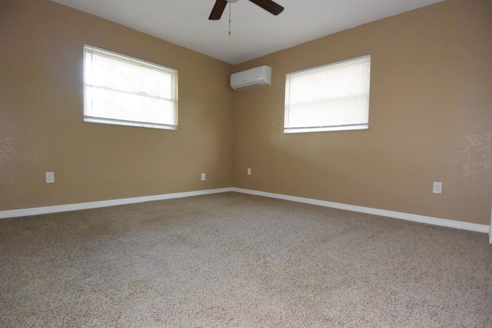 Single Family Residence at 6848 COPPERFIELD DR, NEW PORT RICHEY, photo 17 of 32