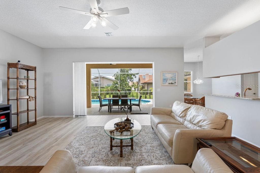 Single Family Residence at 1543 WATERFORD DR, VENICE, photo 11 of 63